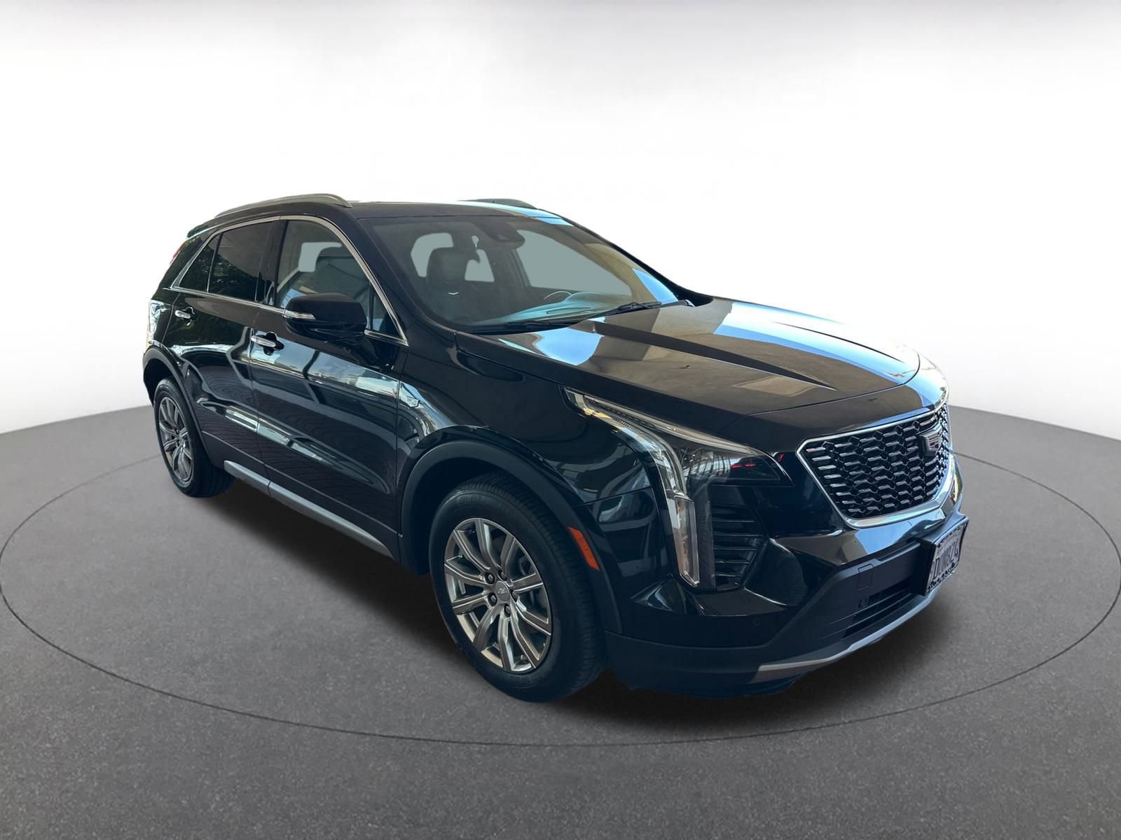 Thumbnail: 2023 Cadillac XT4 - 2