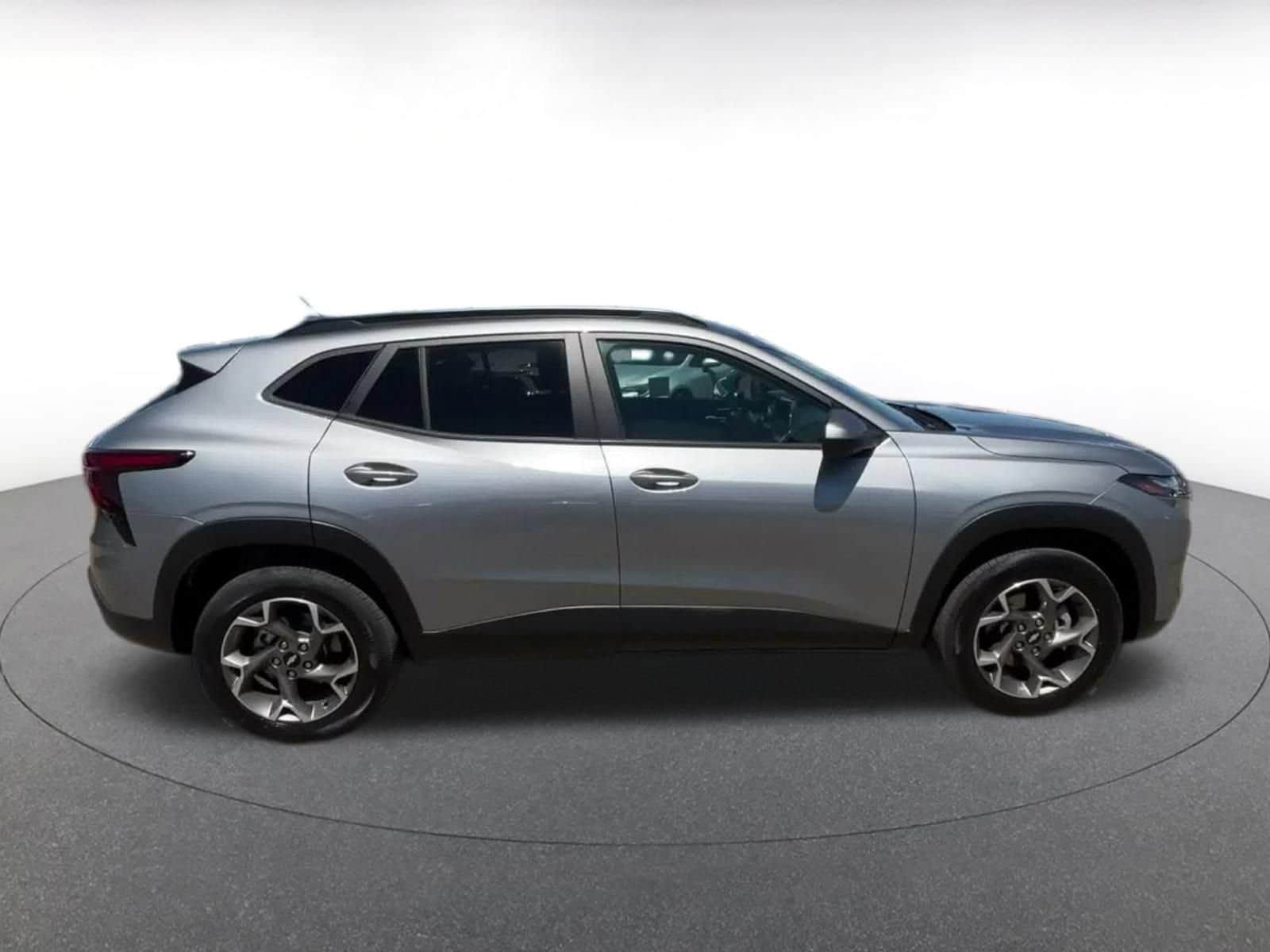 Thumbnail: 2025 Chevrolet Trax - 15