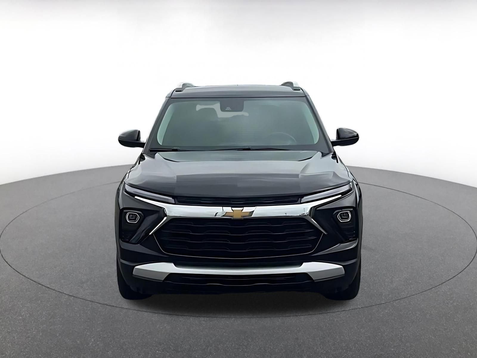 Thumbnail: 2025 Chevrolet TrailBlazer - 3