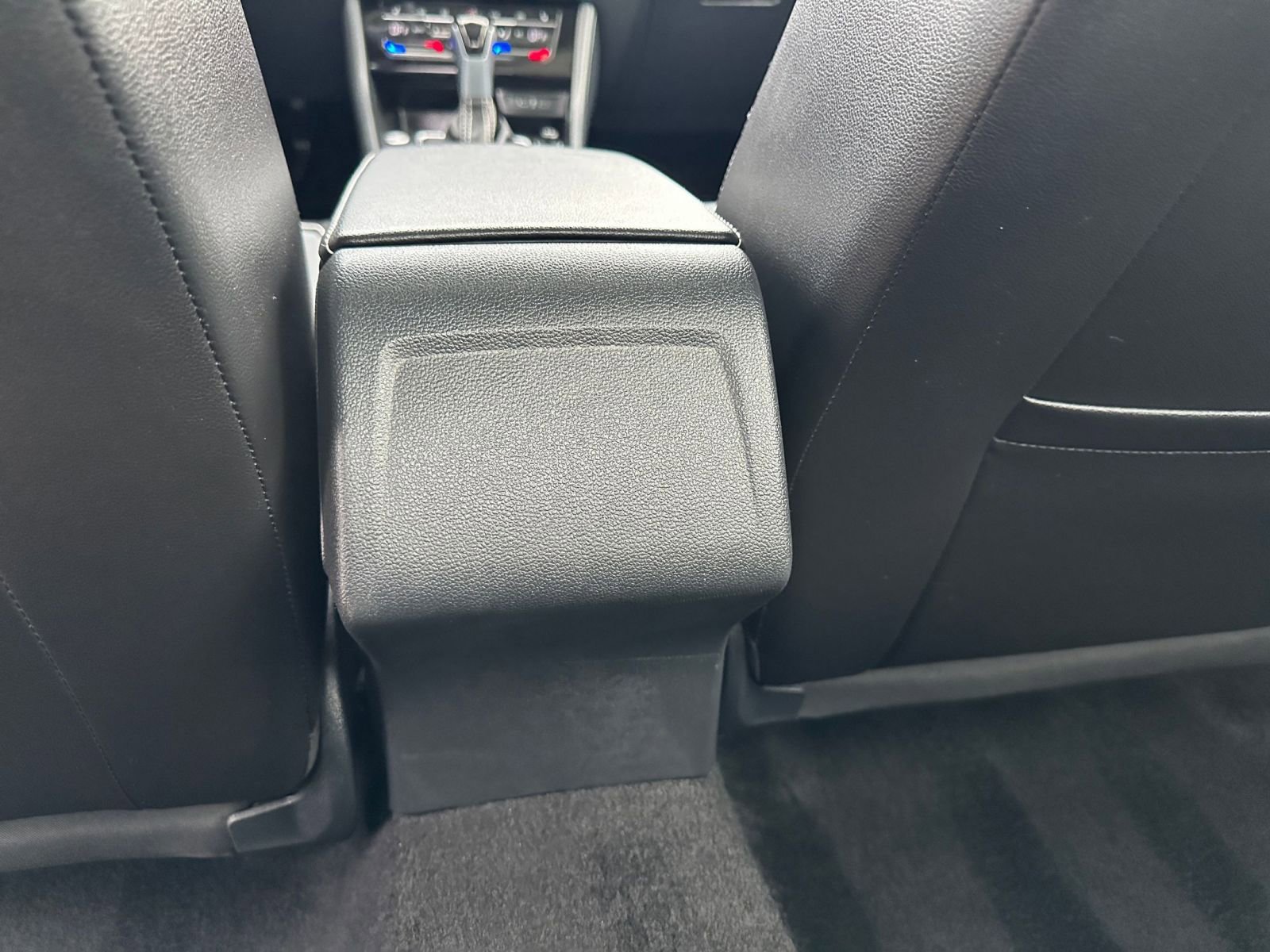 Thumbnail: 2025 Volkswagen Jetta - 24