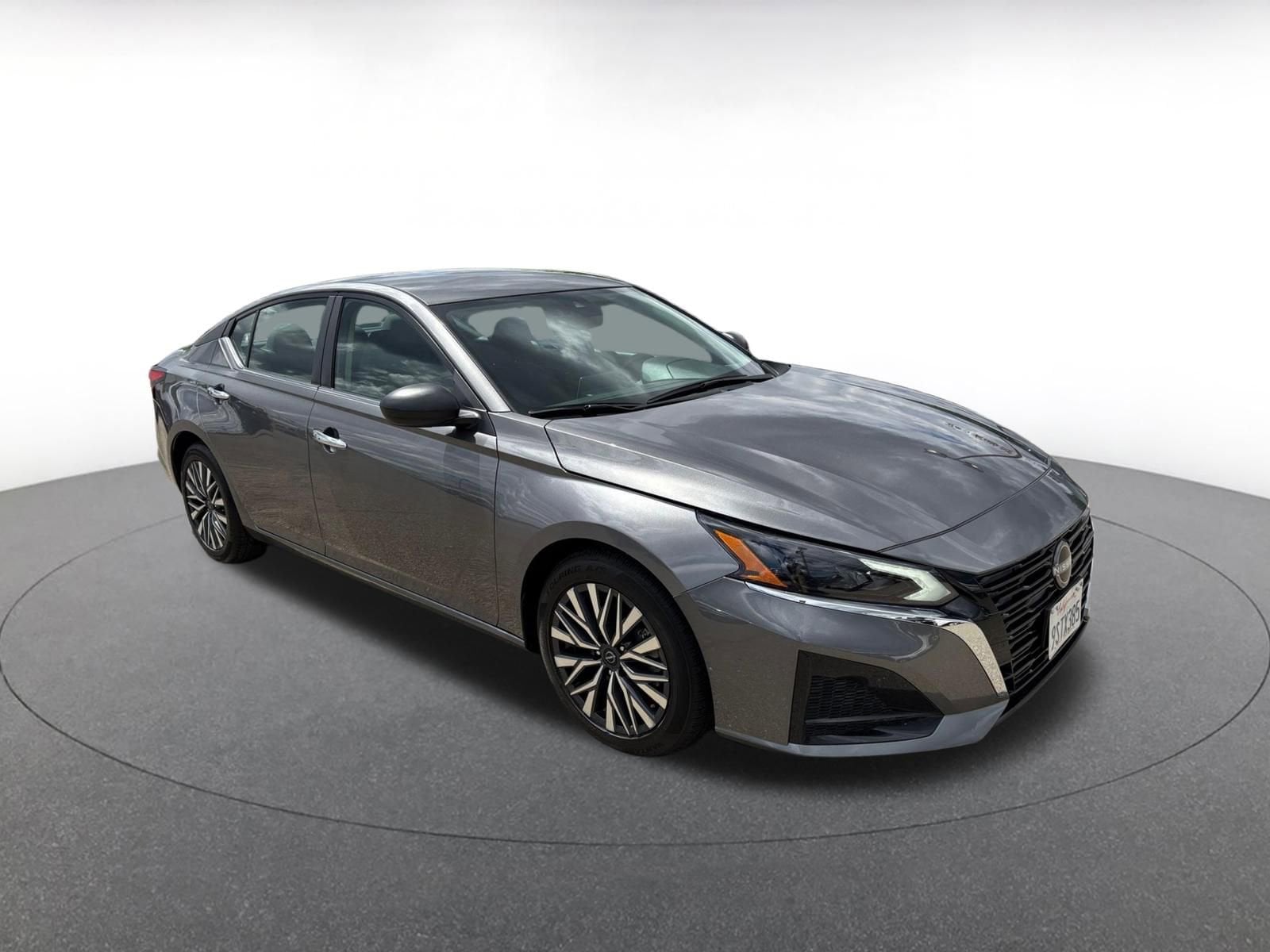 Thumbnail: 2025 Nissan Altima - 1