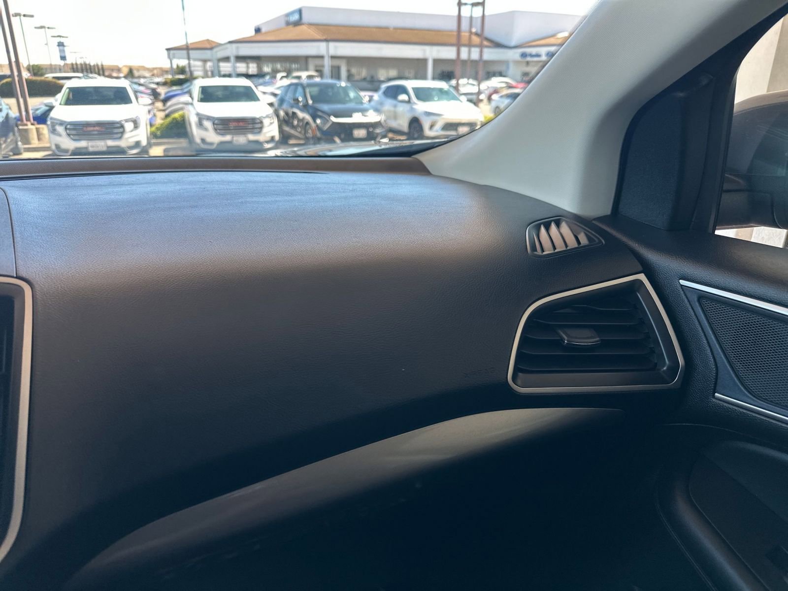 Thumbnail: 2024 Ford Edge - 11