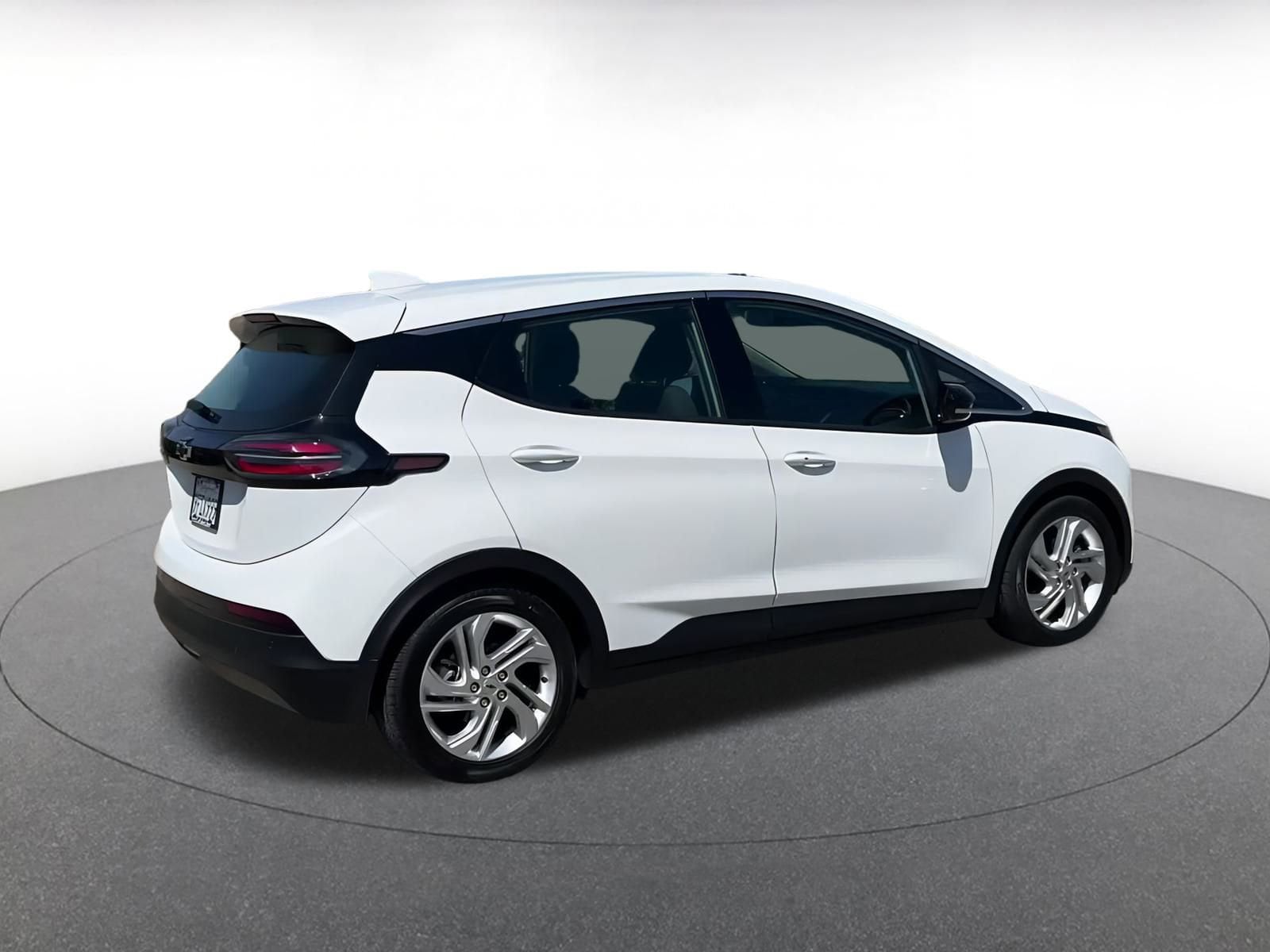 Thumbnail: 2023 Chevrolet Bolt EV - 15