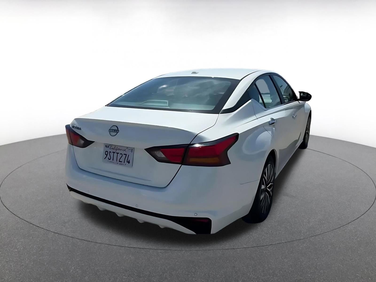 Thumbnail: 2025 Nissan Altima - 15
