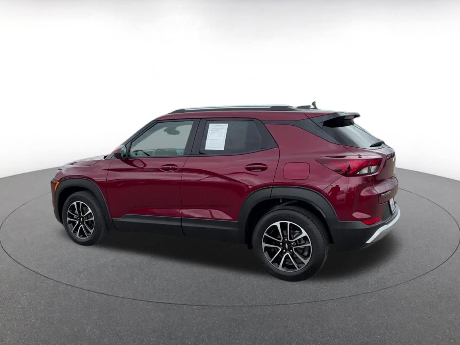 Thumbnail: 2025 Chevrolet TrailBlazer - 10