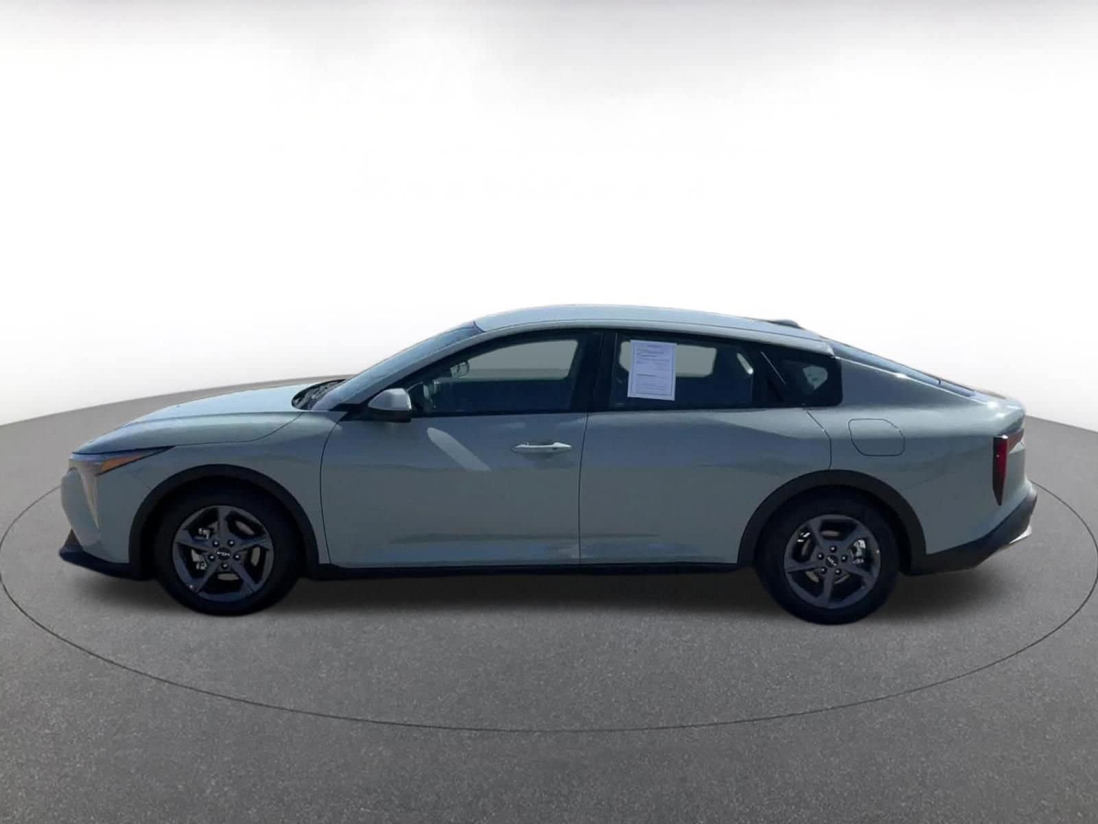 Thumbnail: 2025 Kia K4 - 9