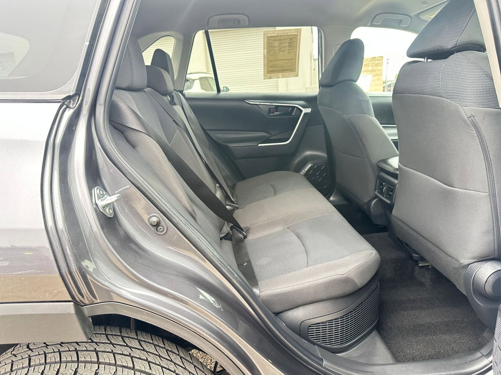 Thumbnail: 2025 Toyota RAV4 - 25