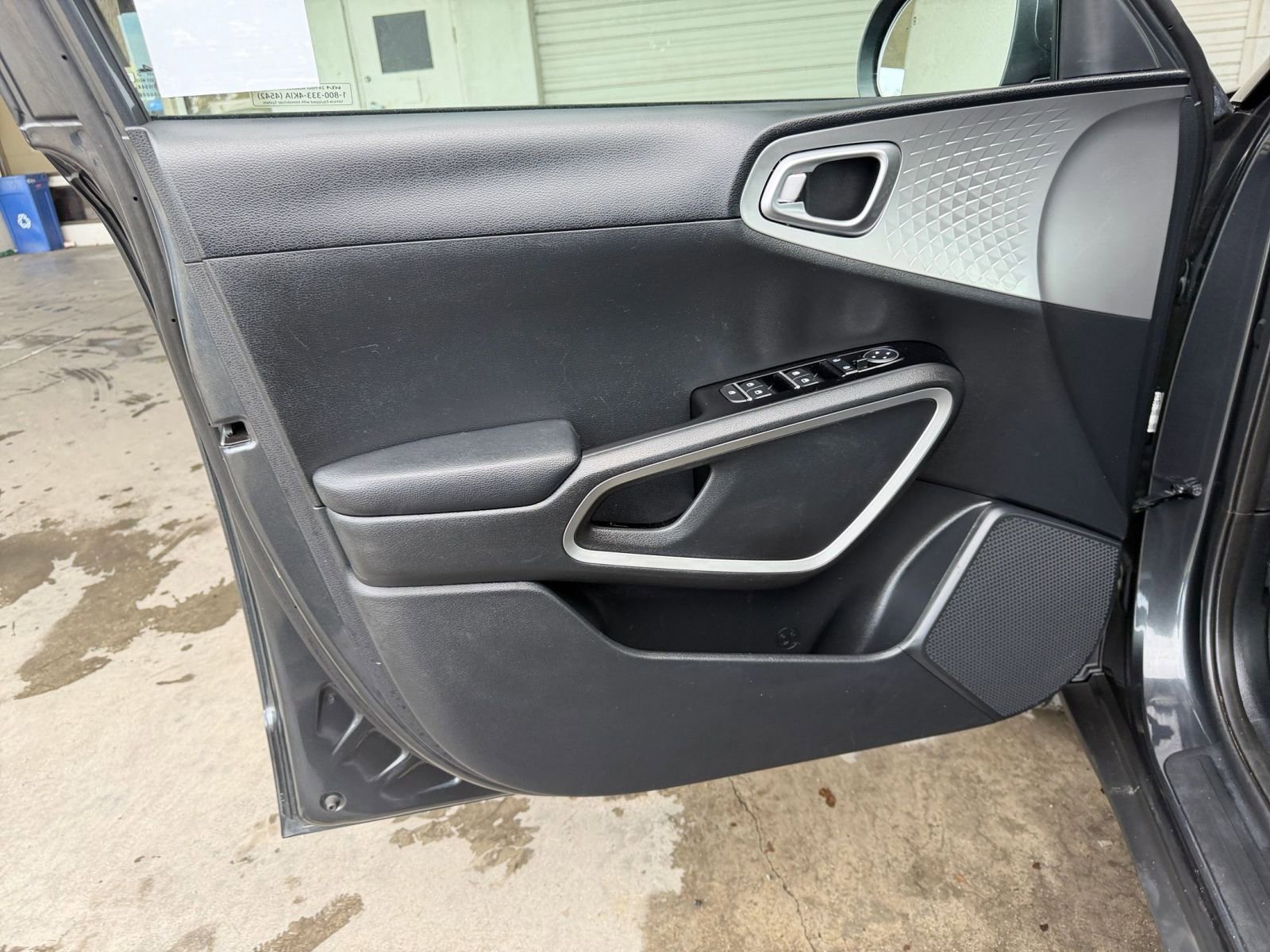 Thumbnail: 2025 Kia Soul - 18