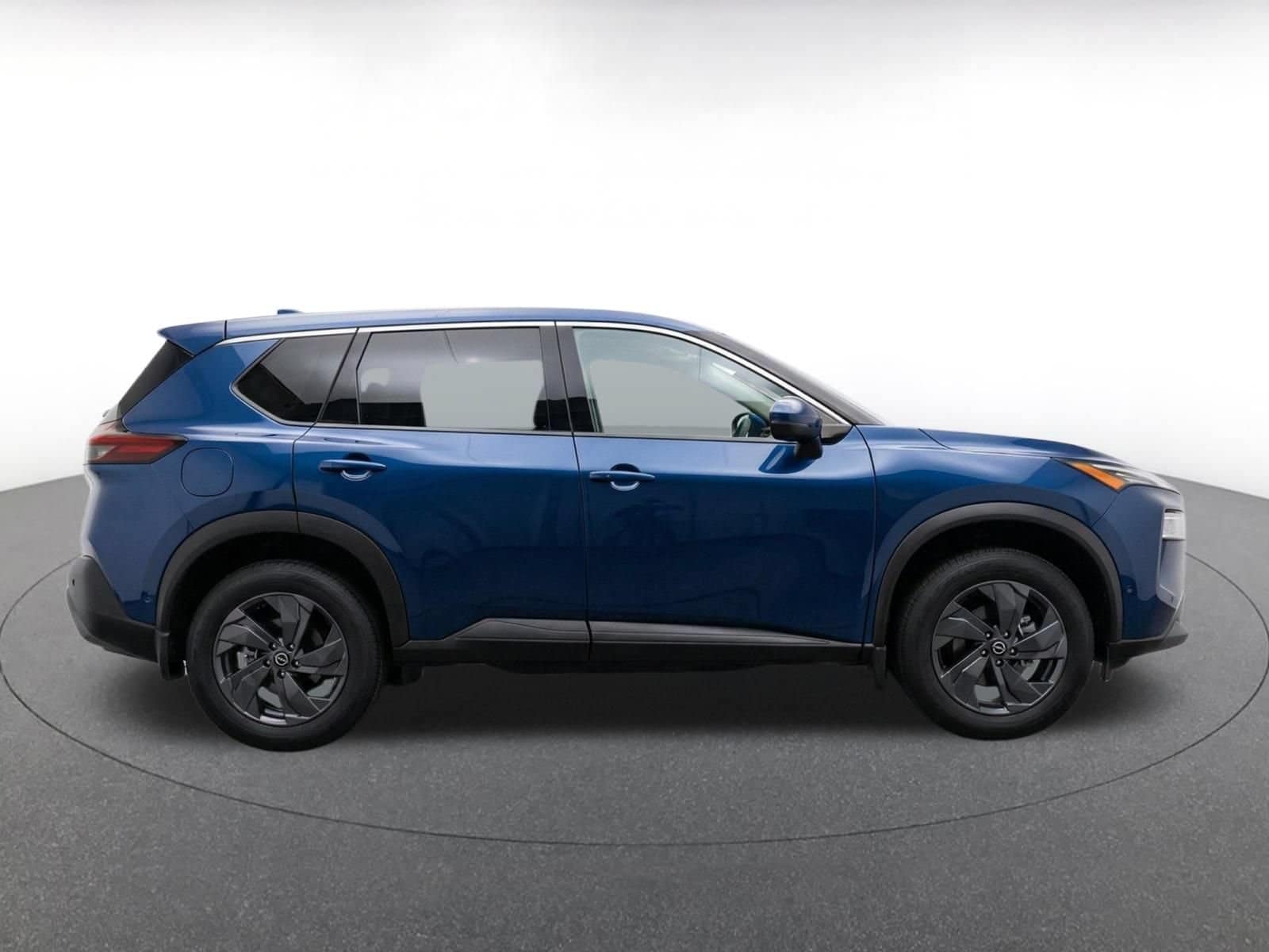 Thumbnail: 2025 Nissan Rogue - 10