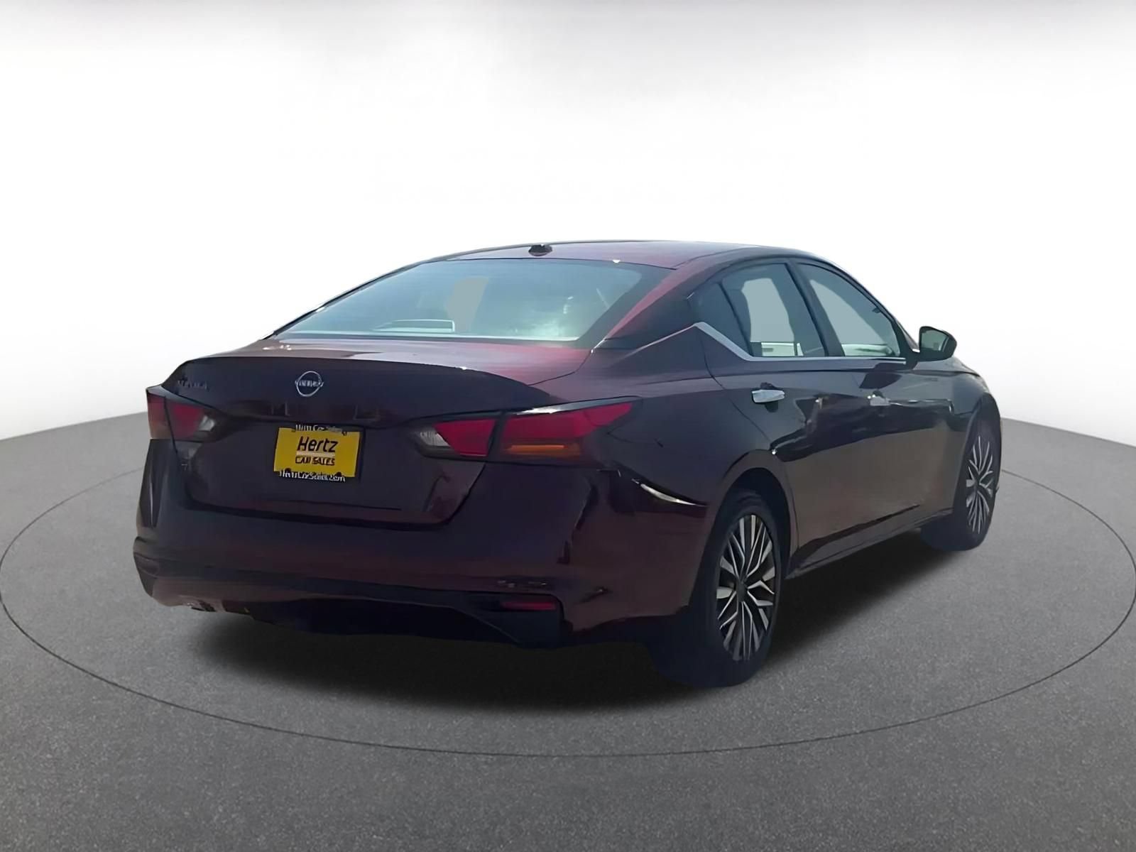 Thumbnail: 2025 Nissan Altima - 14