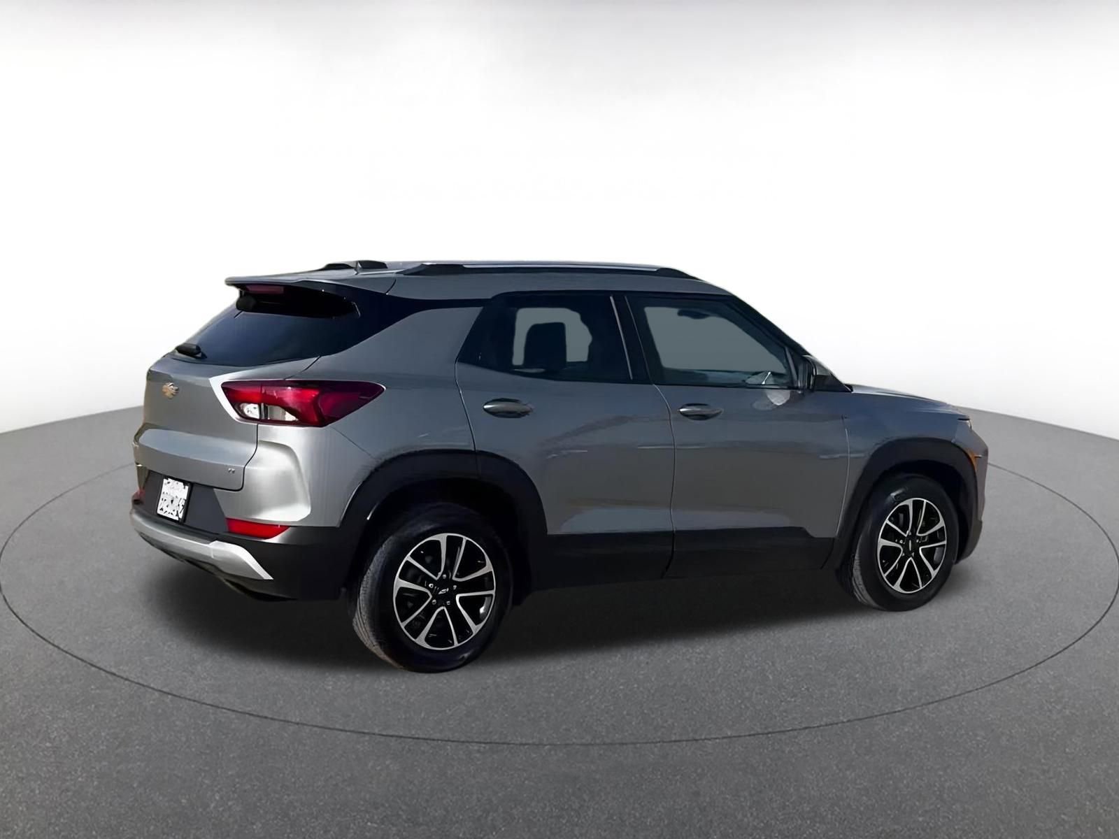 Thumbnail: 2025 Chevrolet TrailBlazer - 14