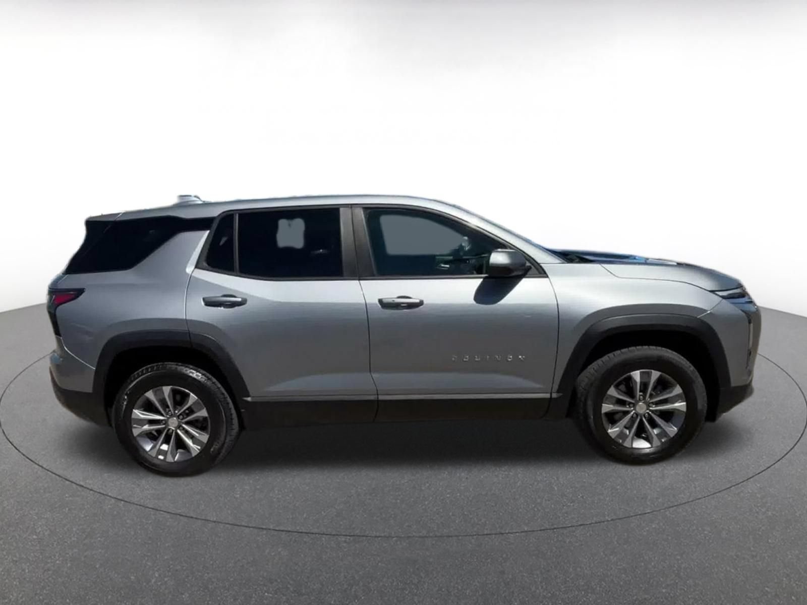 Thumbnail: 2025 Chevrolet Equinox - 16