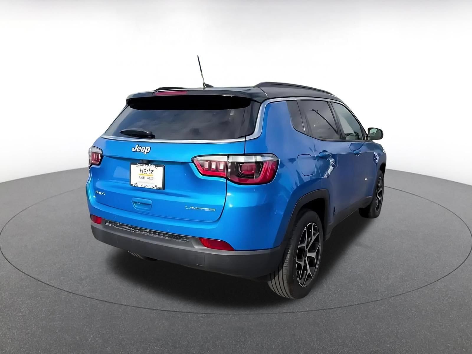 Thumbnail: 2025 Jeep Compass - 15