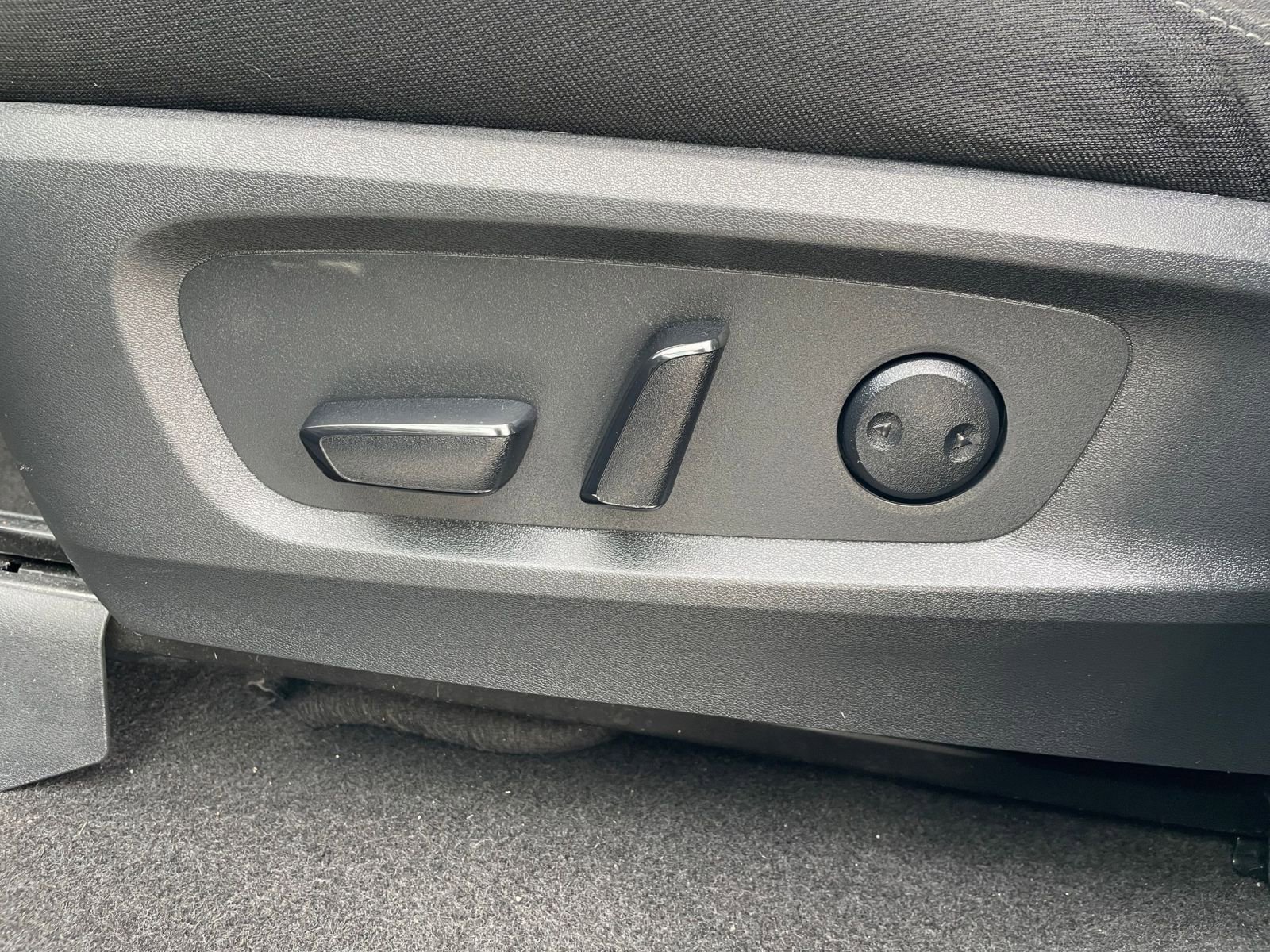 Thumbnail: 2025 Nissan Pathfinder - 22