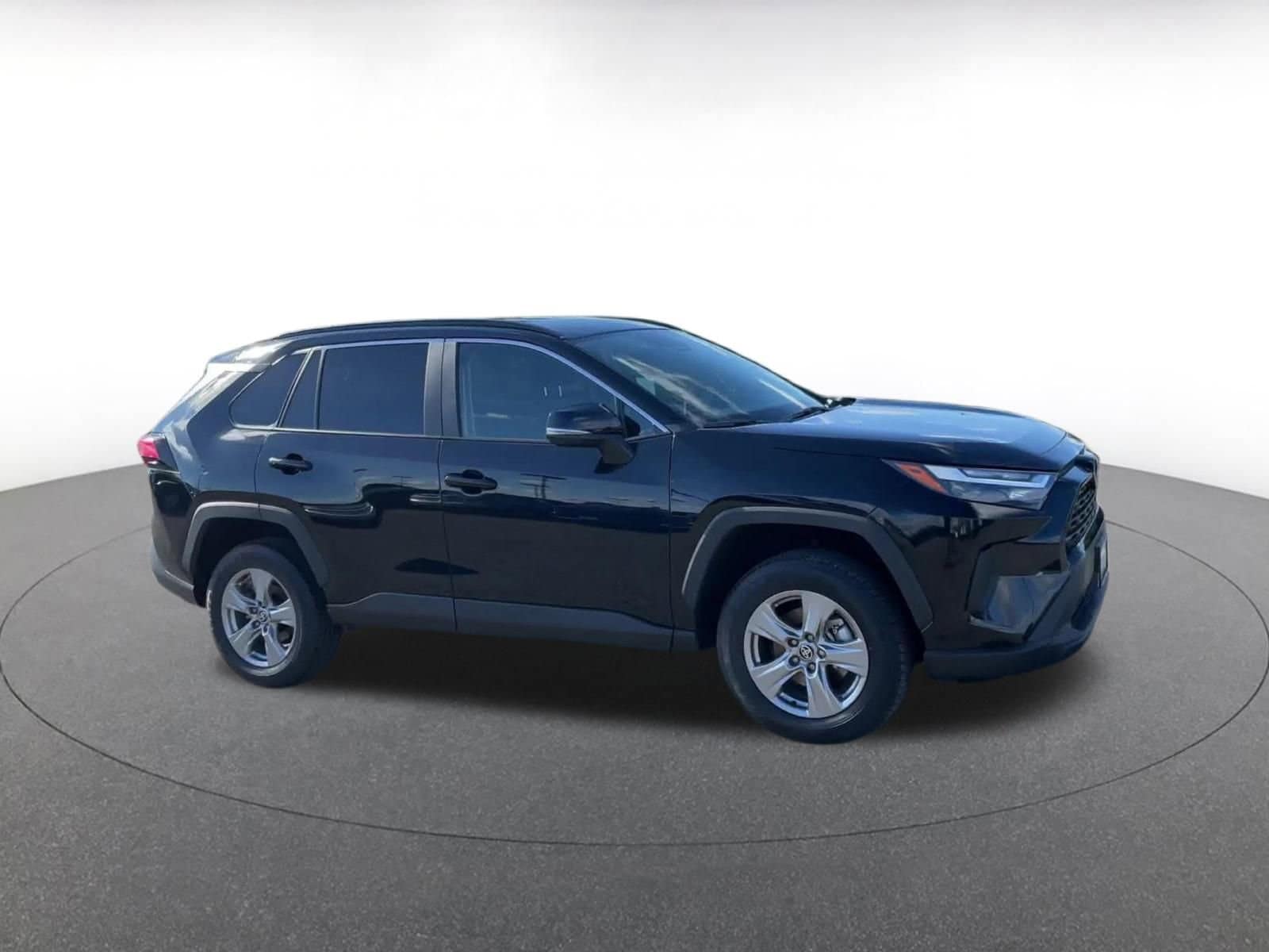 Thumbnail: 2025 Toyota RAV4 - 2