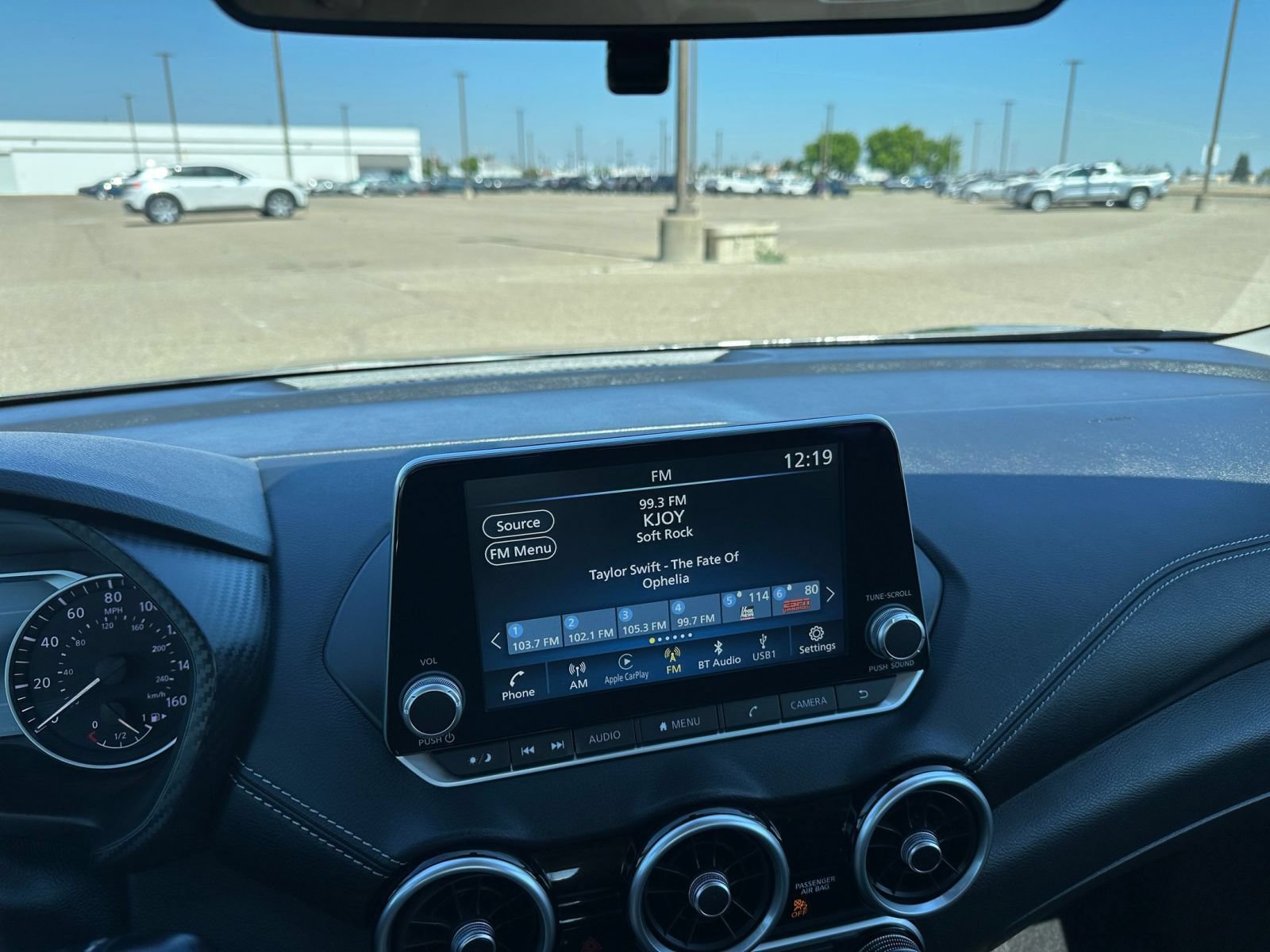 Thumbnail: 2025 Nissan Sentra - 17