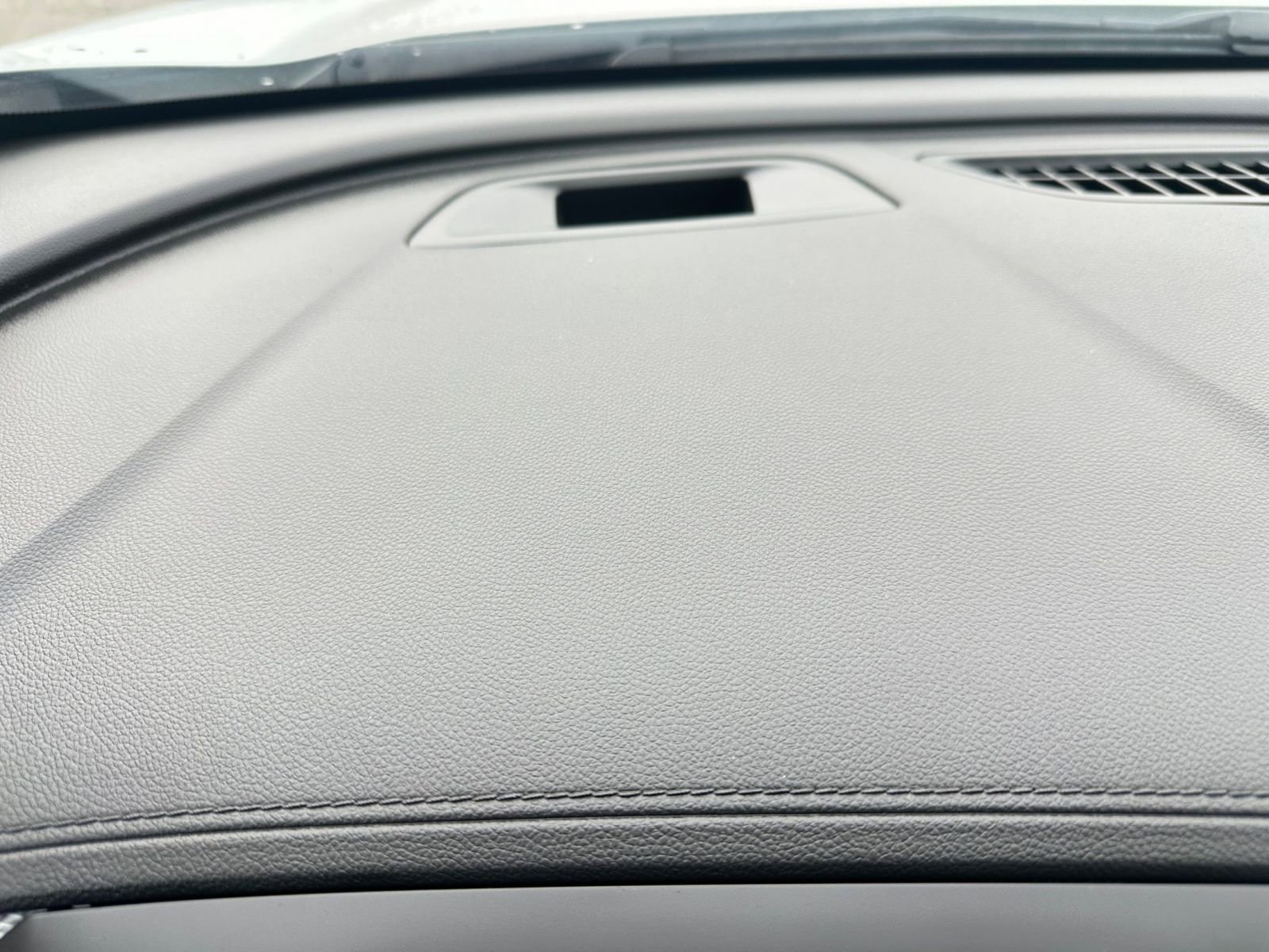 Thumbnail: 2025 Buick Encore GX - 34