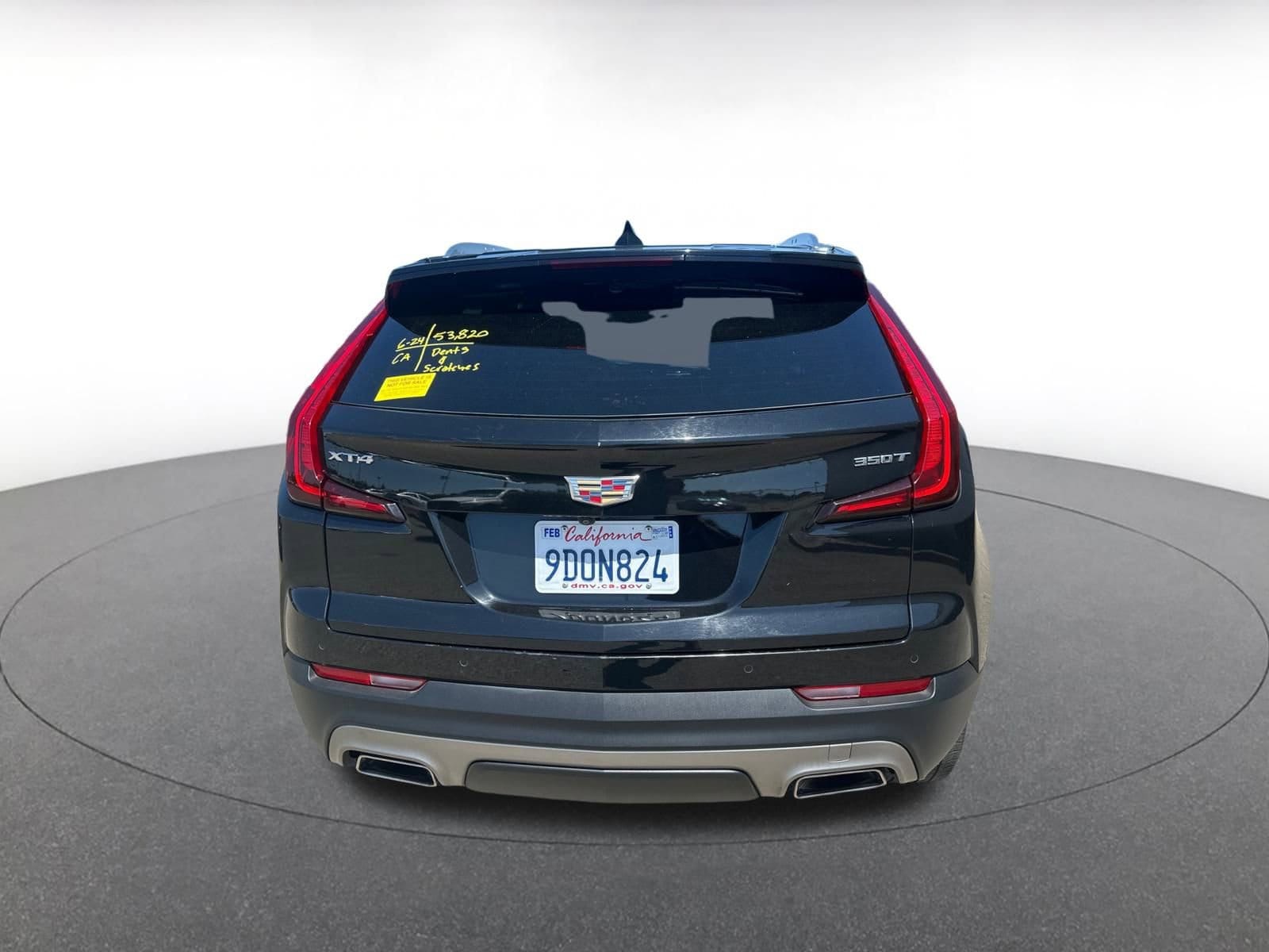 Thumbnail: 2023 Cadillac XT4 - 6