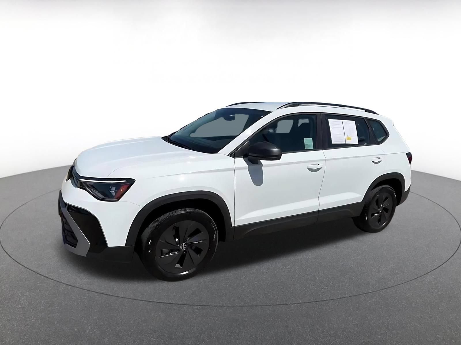 Thumbnail: 2026 Volkswagen Taos - 8