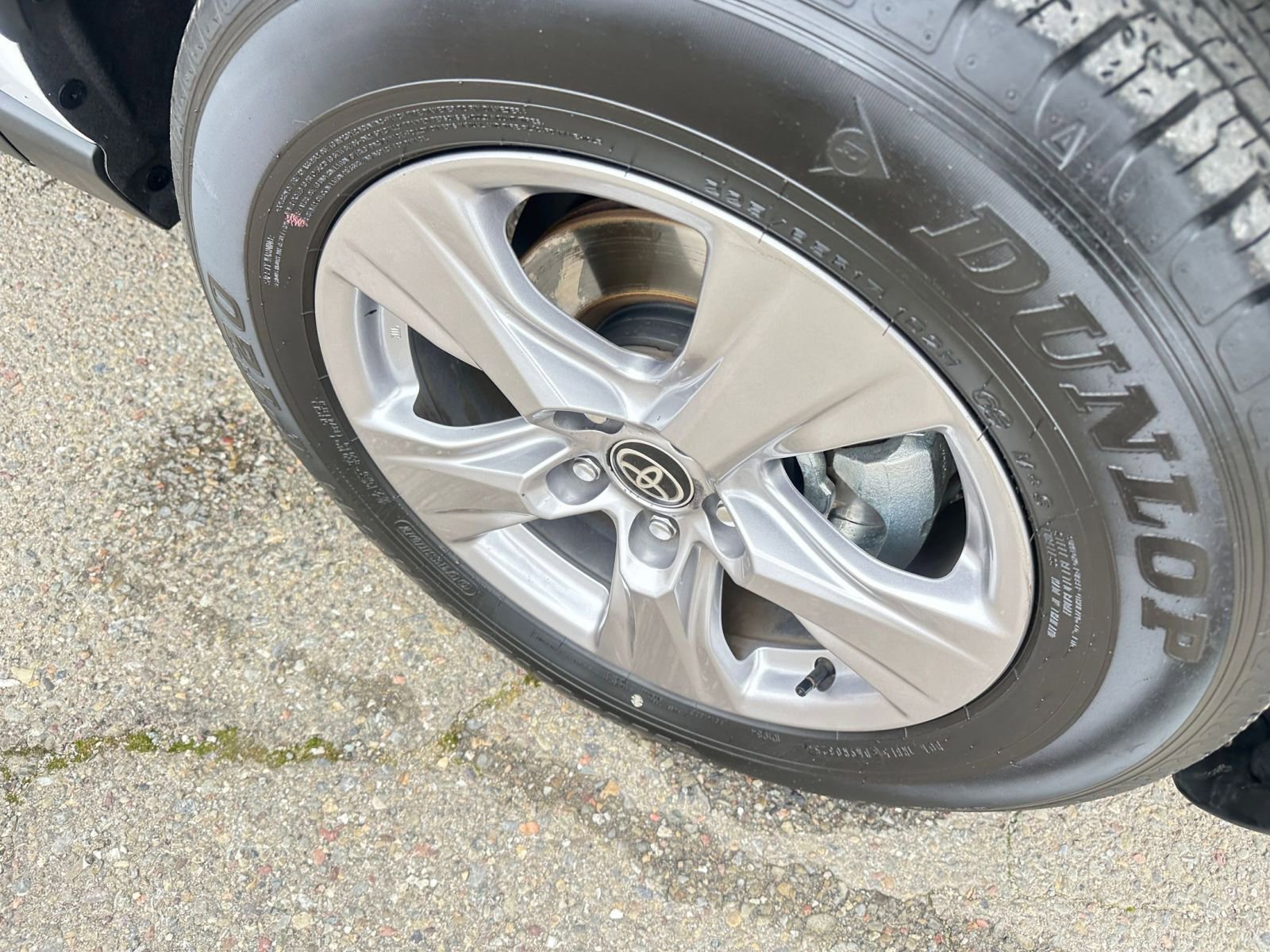 Thumbnail: 2025 Toyota RAV4 - 31