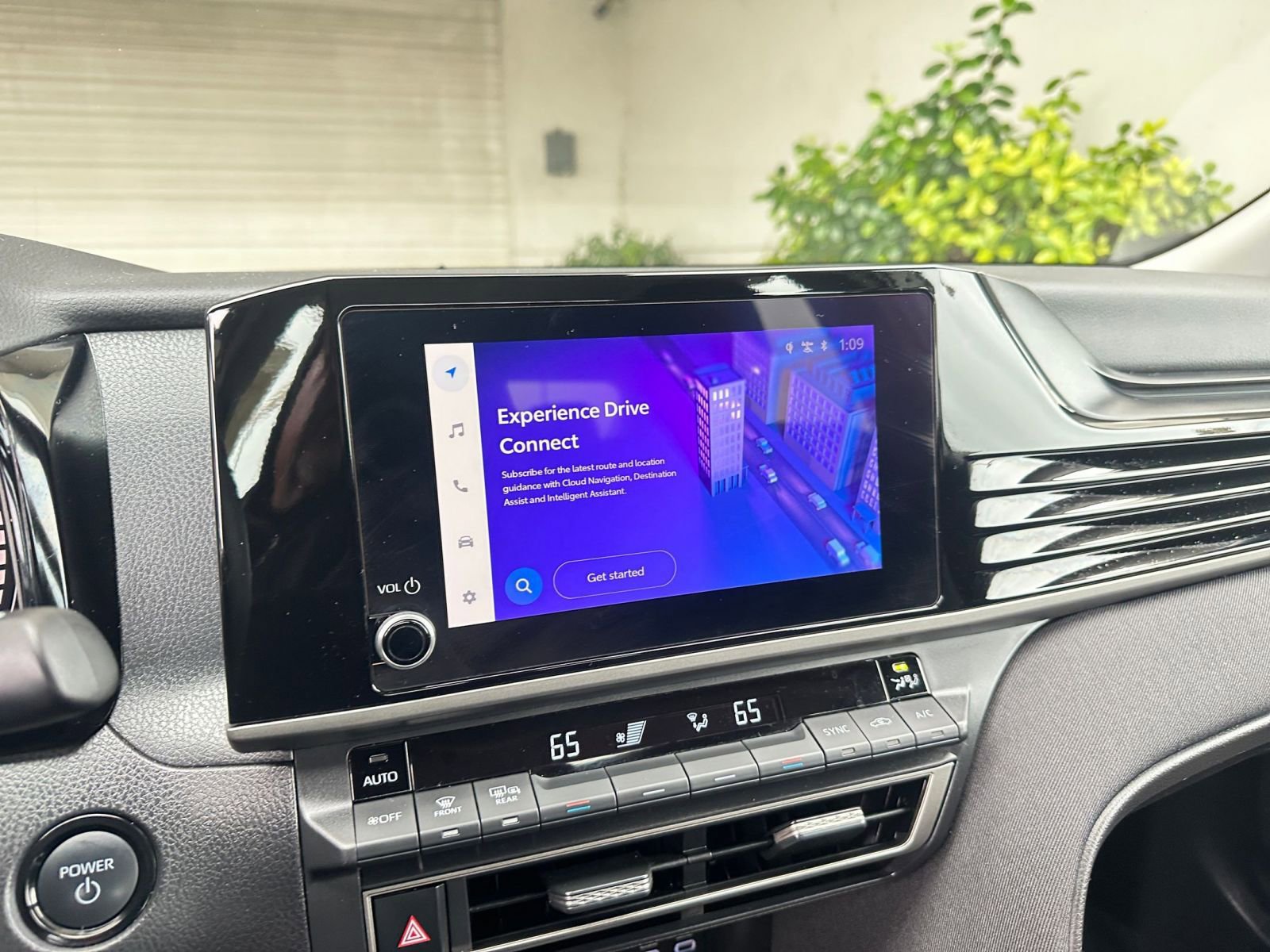 Thumbnail: 2025 Toyota Camry - 21