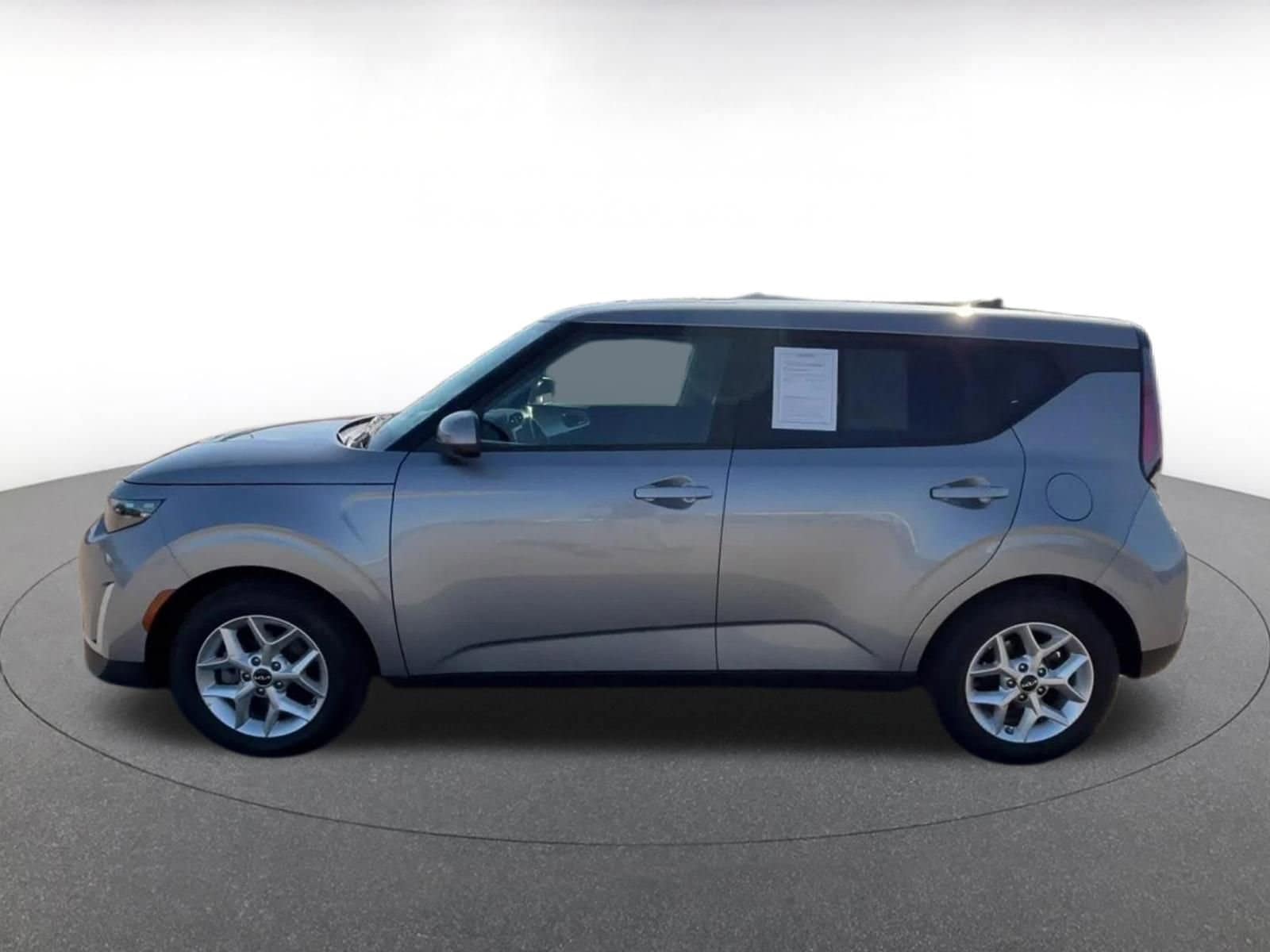 Thumbnail: 2025 Kia Soul - 9