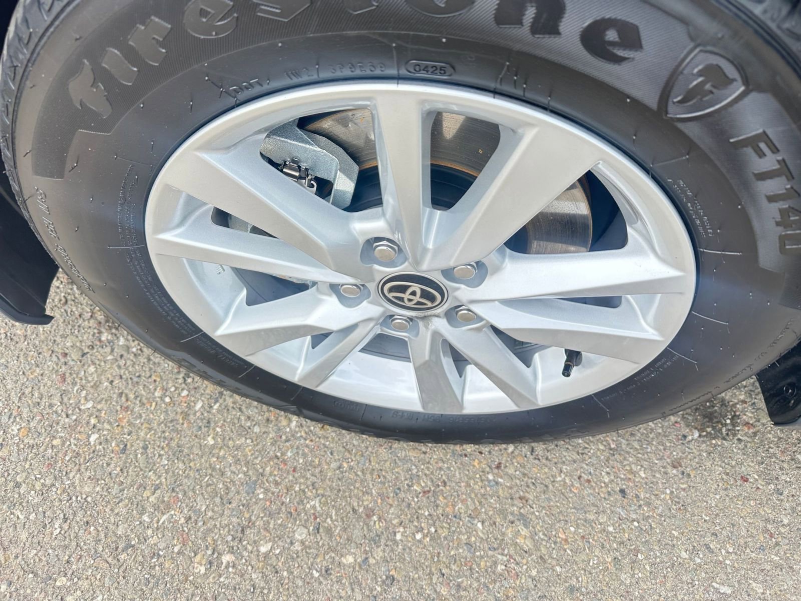 Thumbnail: 2025 Toyota Camry - 30