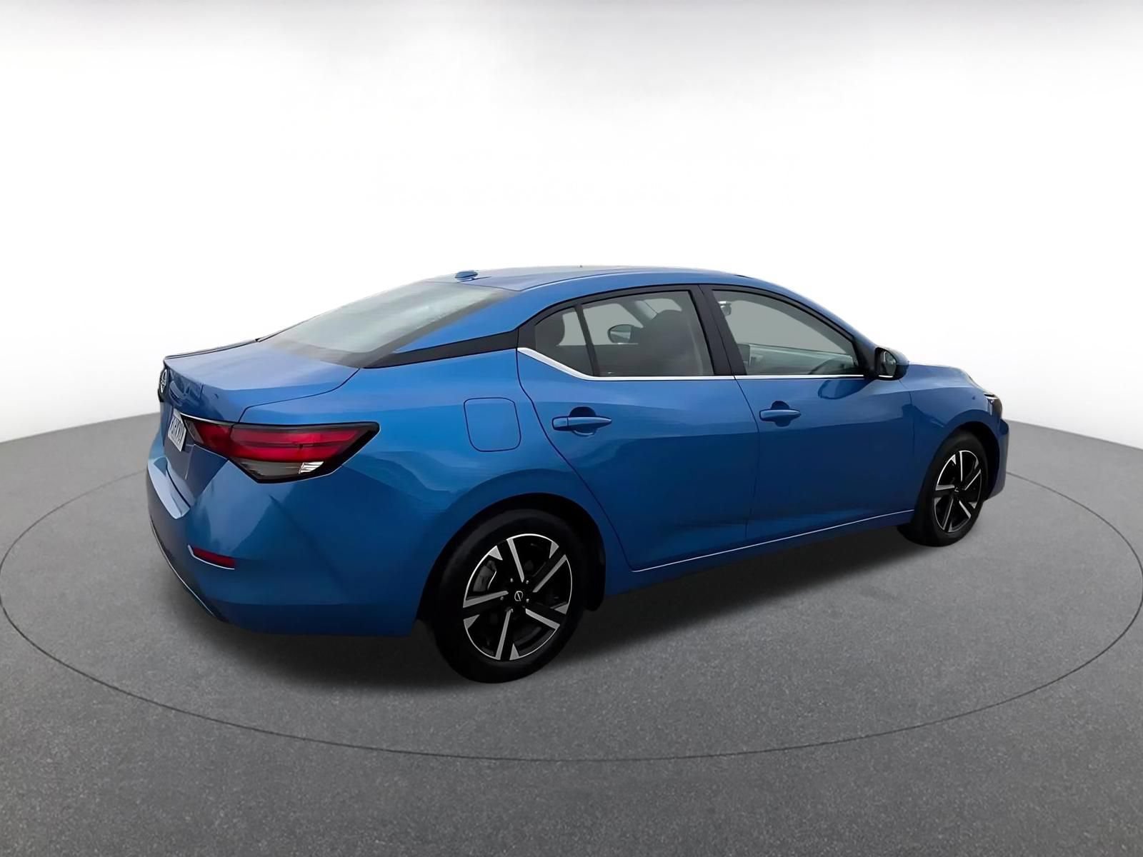 Thumbnail: 2025 Nissan Sentra - 14