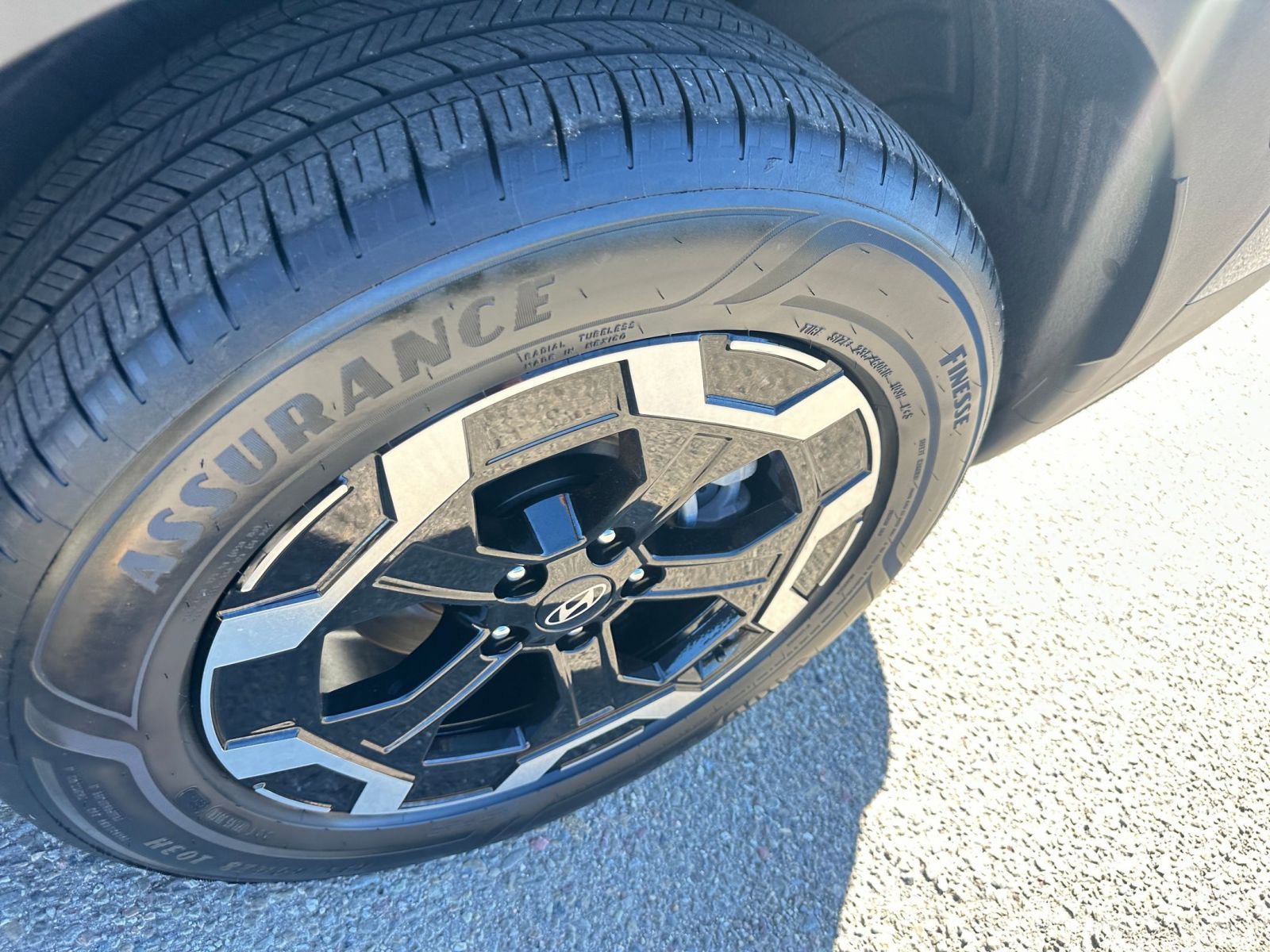 Thumbnail: 2025 Hyundai Santa Fe - 31