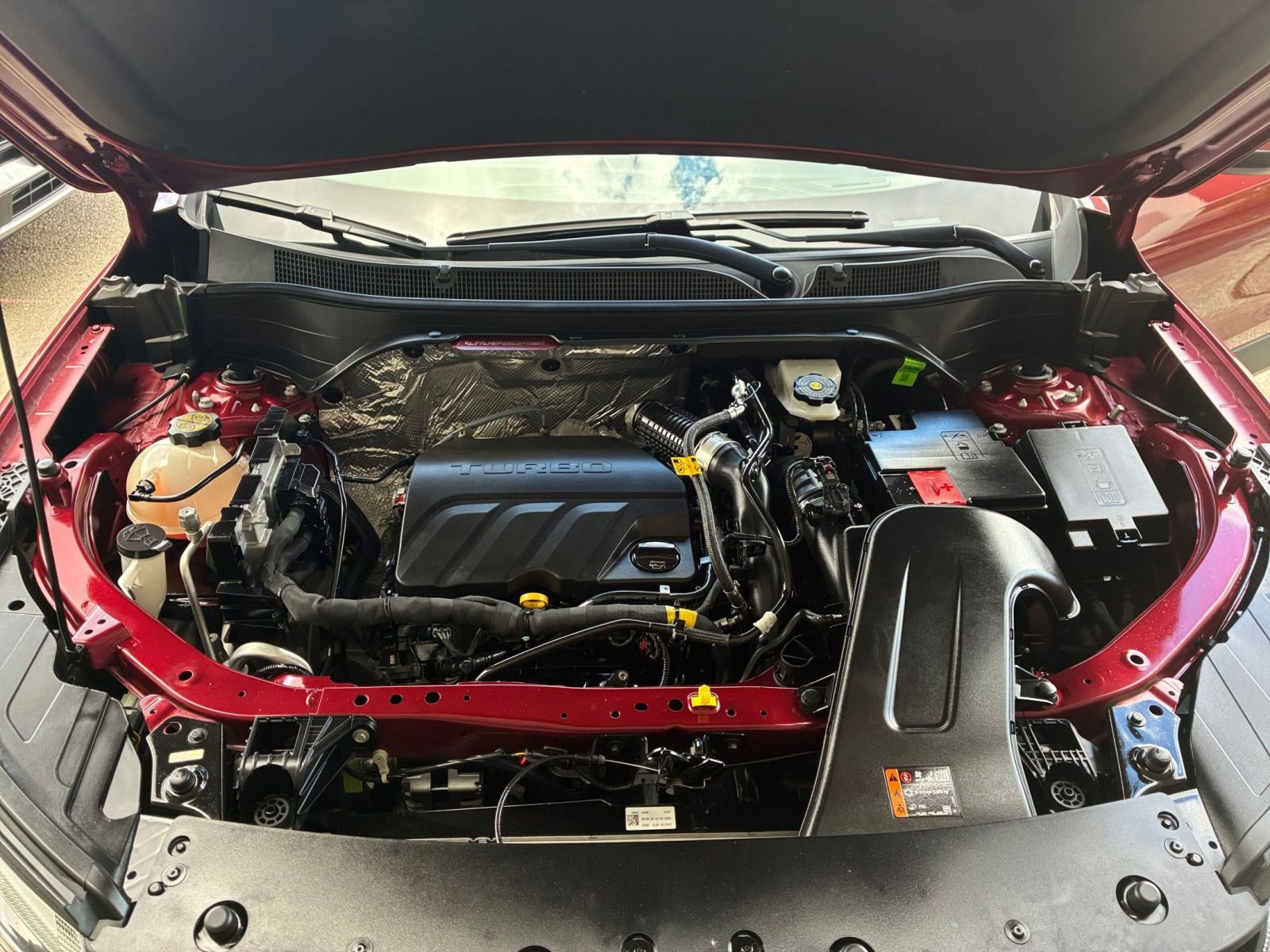 Thumbnail: 2025 Chevrolet Trax - 32