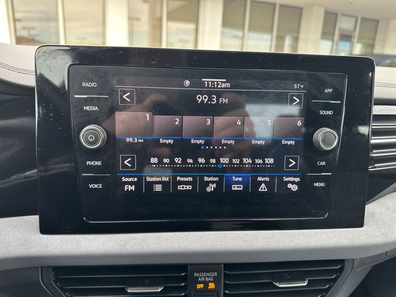 Thumbnail: 2025 Volkswagen Jetta - 21