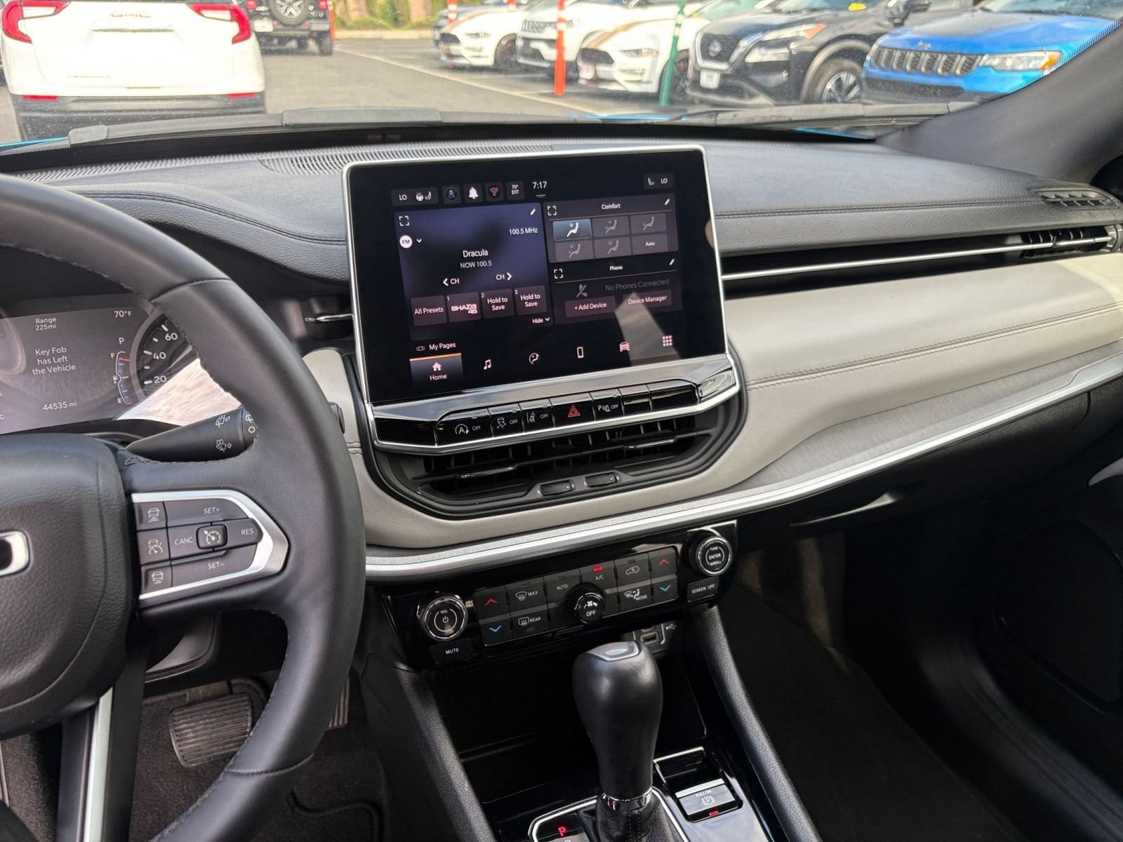 Thumbnail: 2025 Jeep Compass - 17