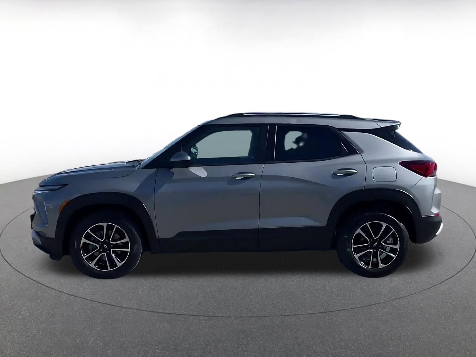 Thumbnail: 2025 Chevrolet TrailBlazer - 9