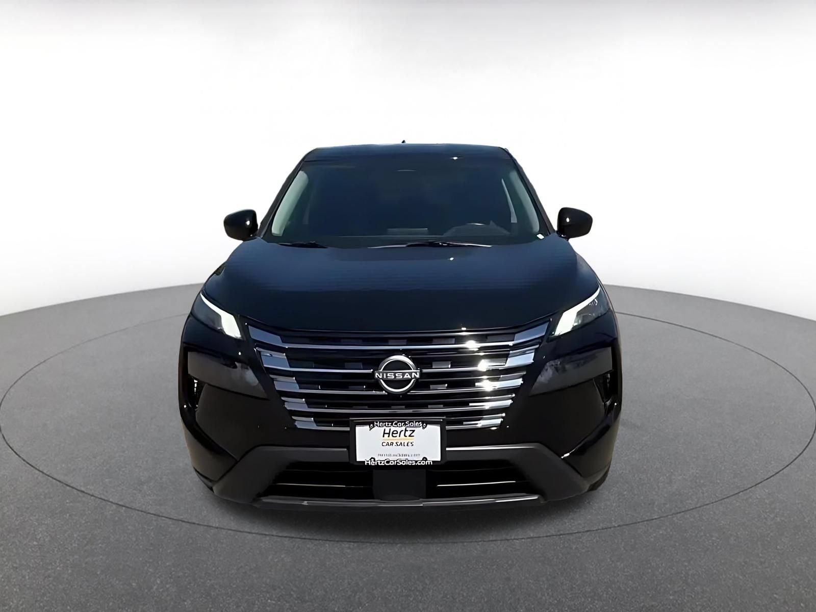 Thumbnail: 2025 Nissan Rogue - 4