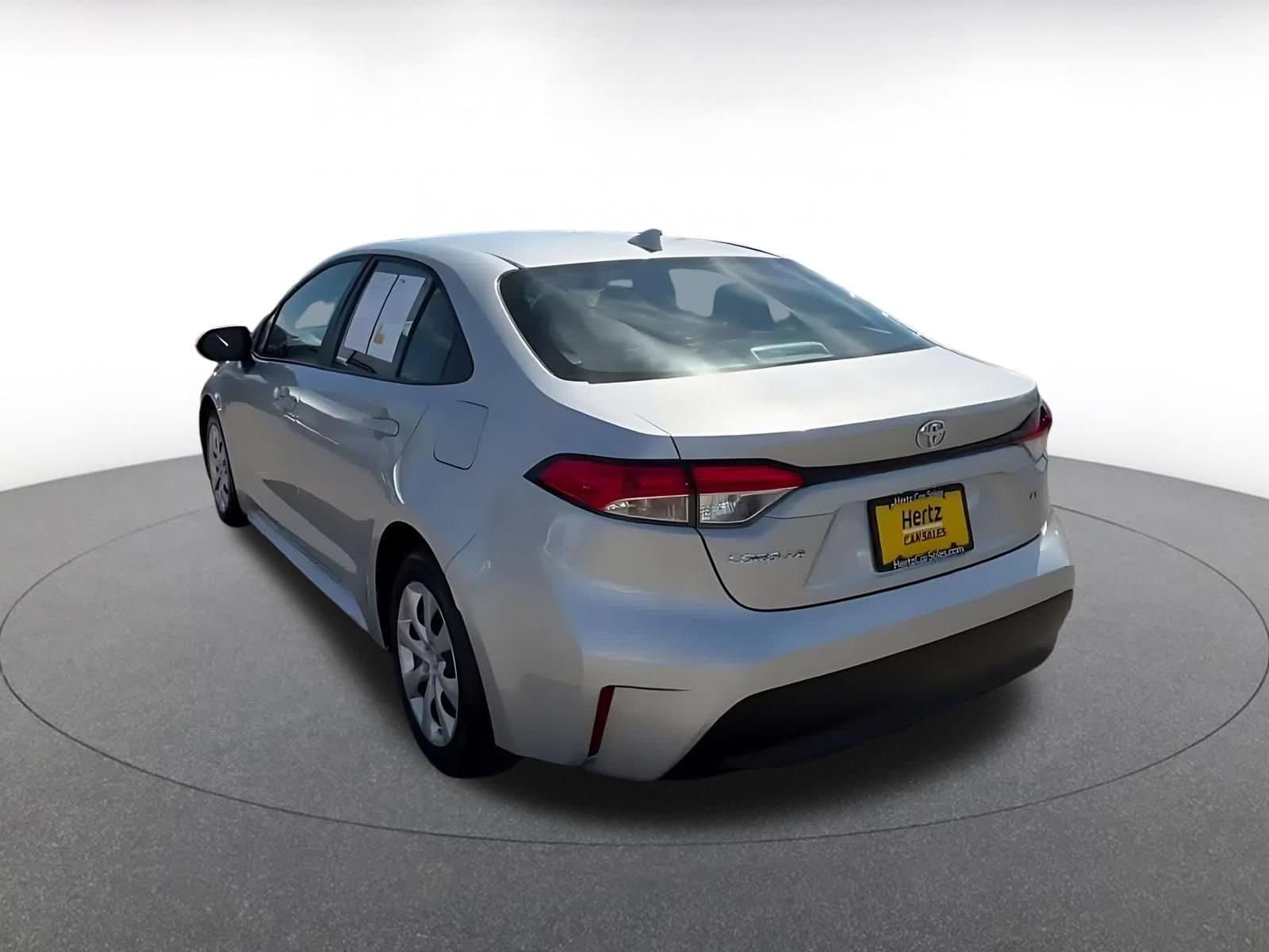 Thumbnail: 2025 Toyota Corolla - 10