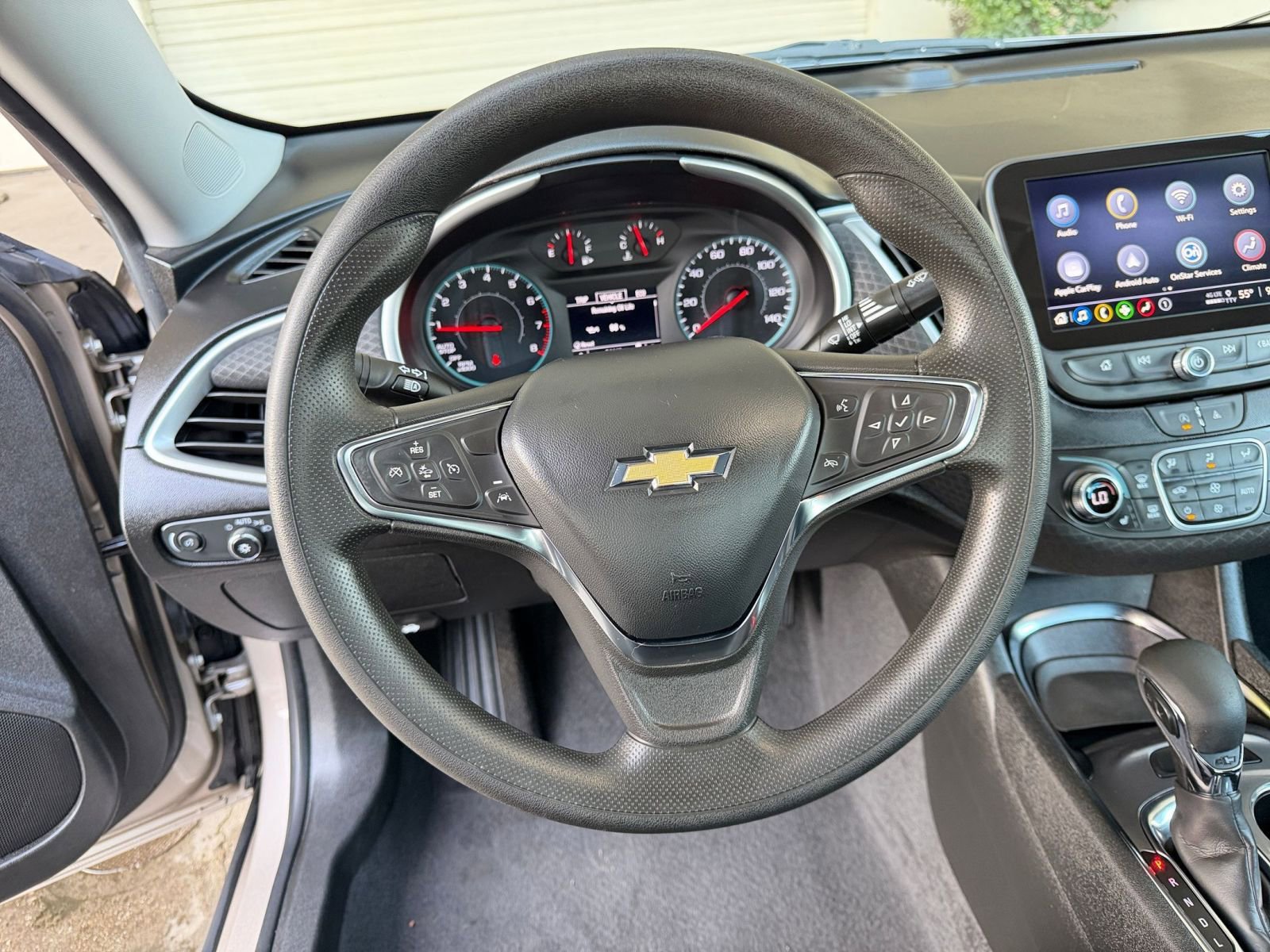 Thumbnail: 2023 Chevrolet Malibu - 29