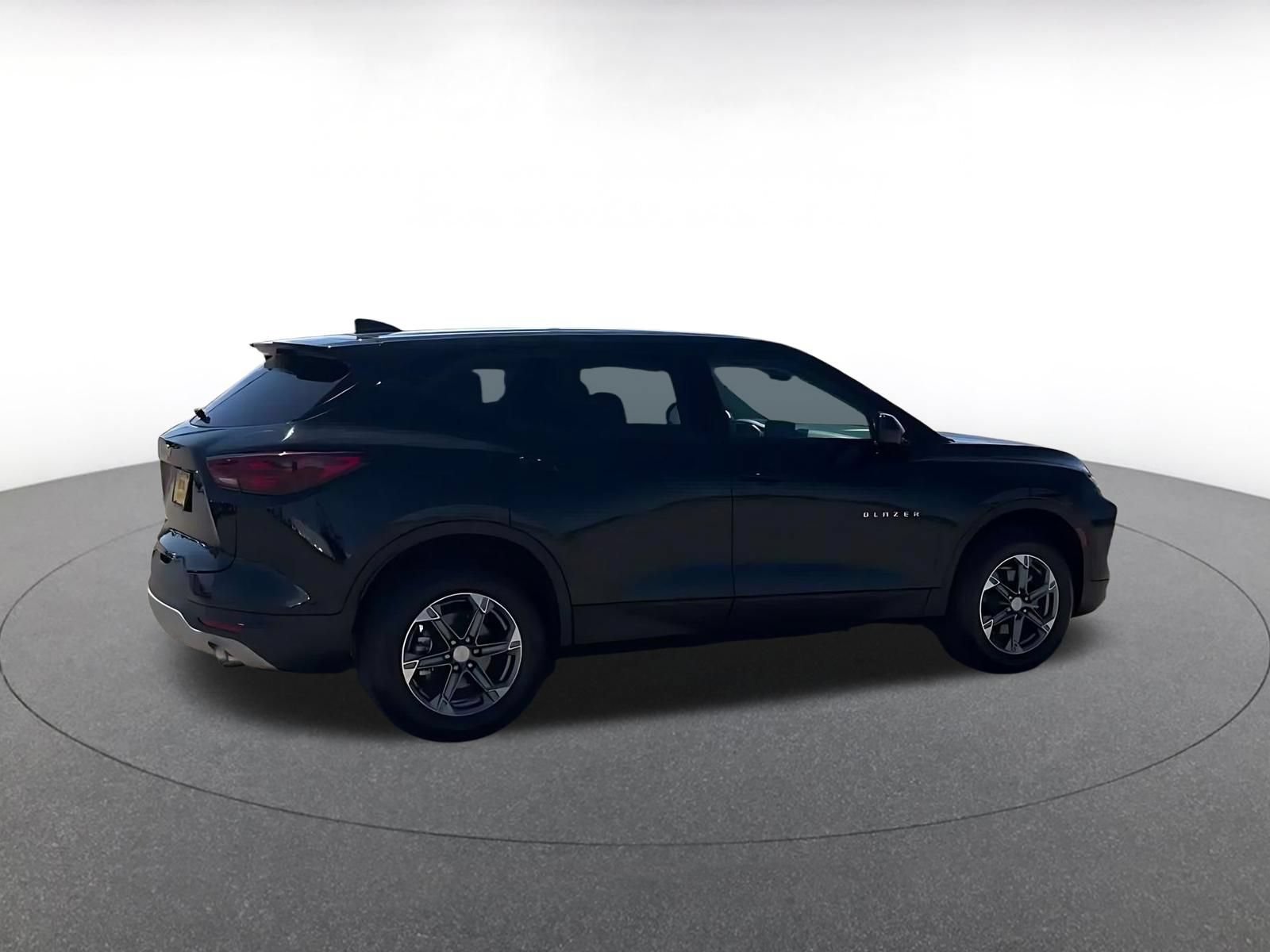 Thumbnail: 2025 Chevrolet Blazer - 12