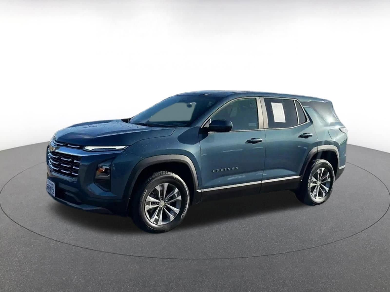 Thumbnail: 2025 Chevrolet Equinox - 8