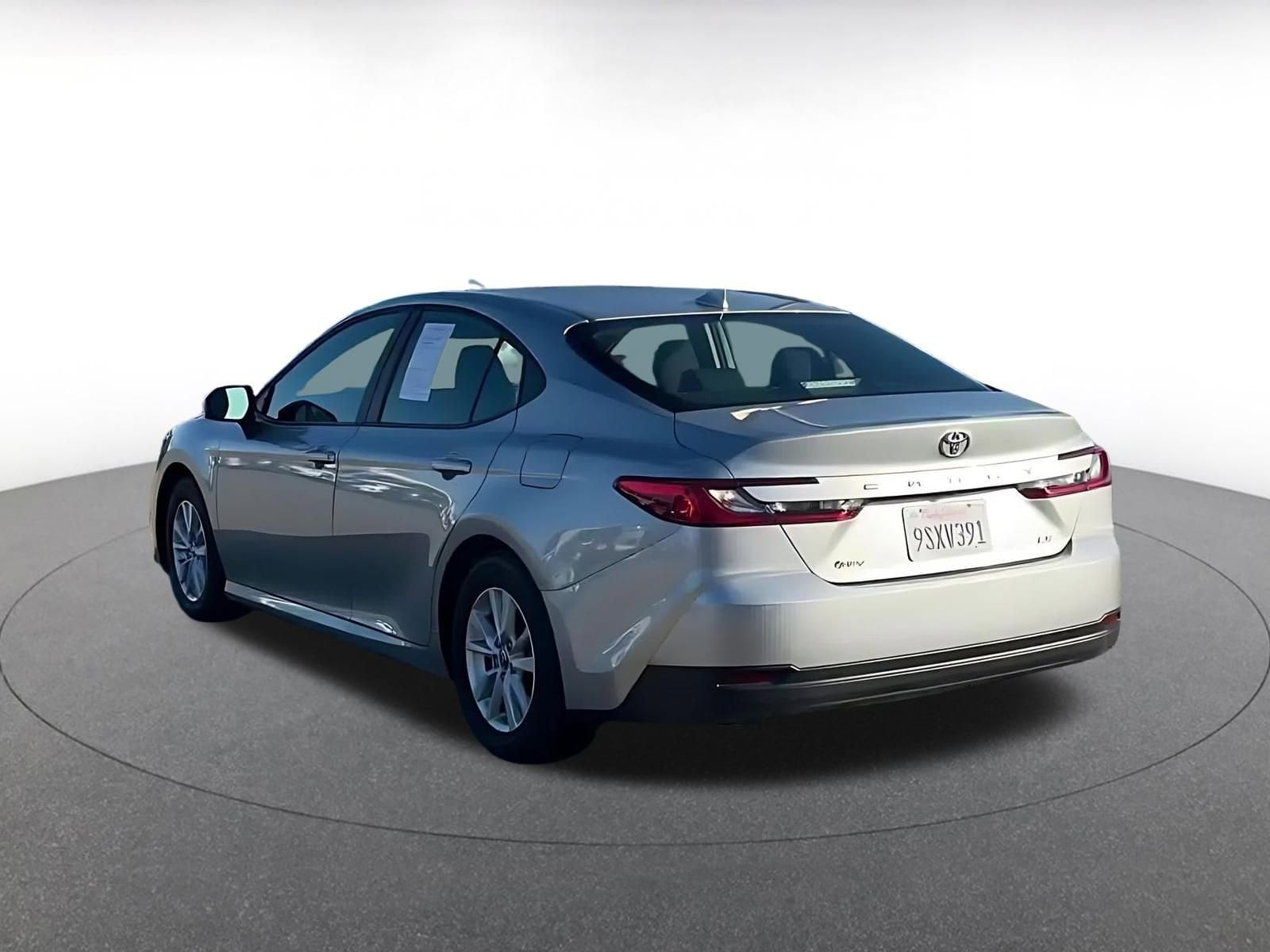 Thumbnail: 2025 Toyota Camry - 15