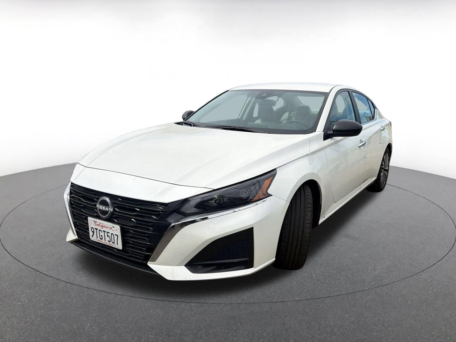 Thumbnail: 2025 Nissan Altima - 3