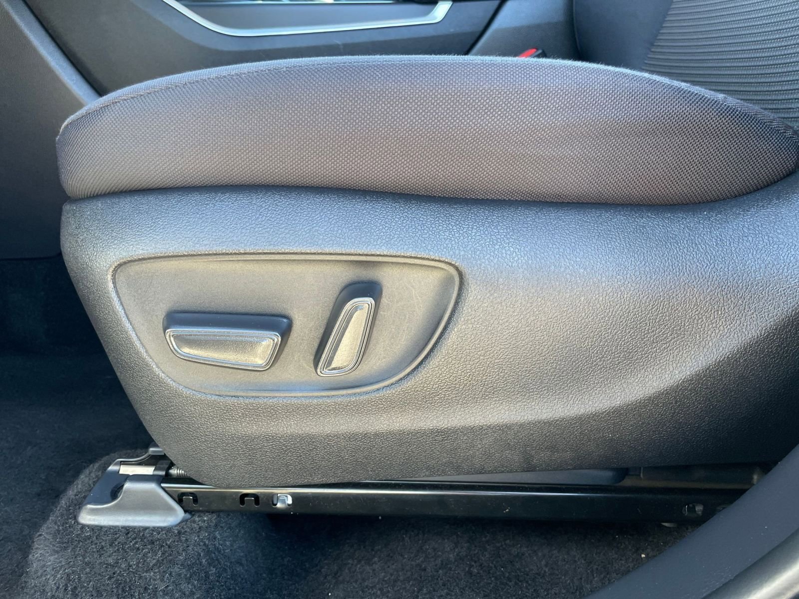 Thumbnail: 2025 Toyota Highlander - 22