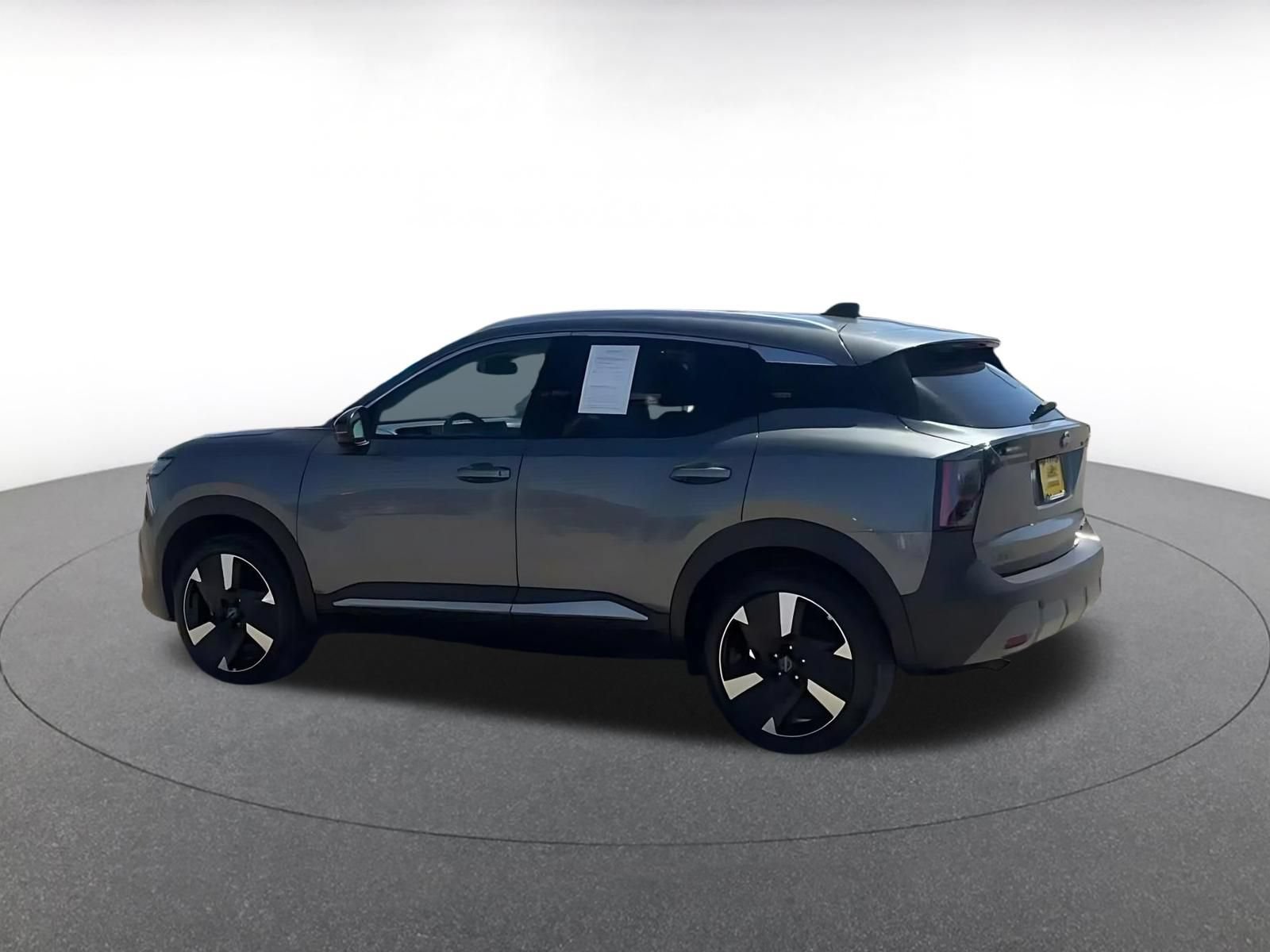 Thumbnail: 2026 Nissan Kicks - 4