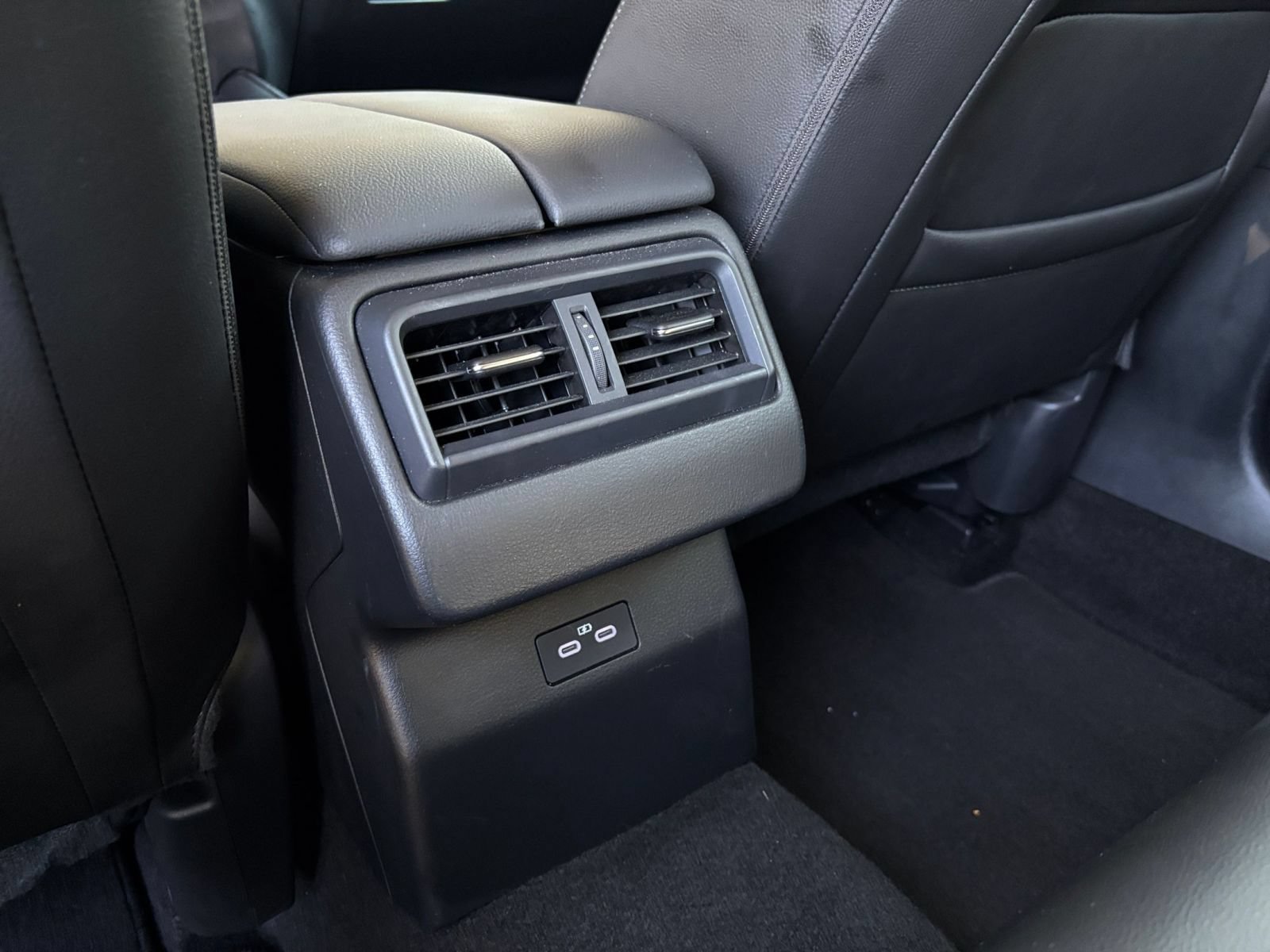 Thumbnail: 2026 Mazda CX-50 - 24