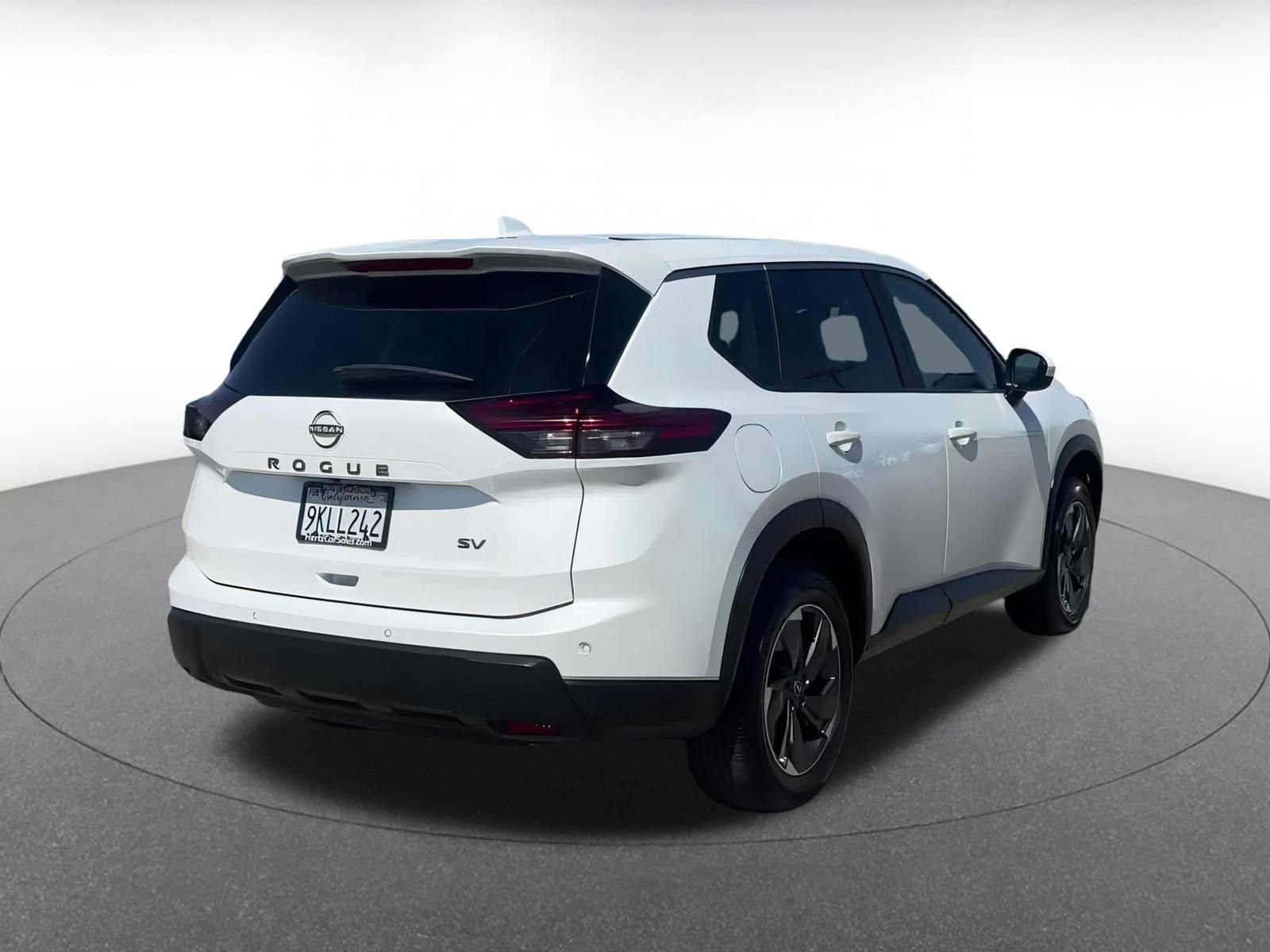 Thumbnail: 2024 Nissan Rogue - 13