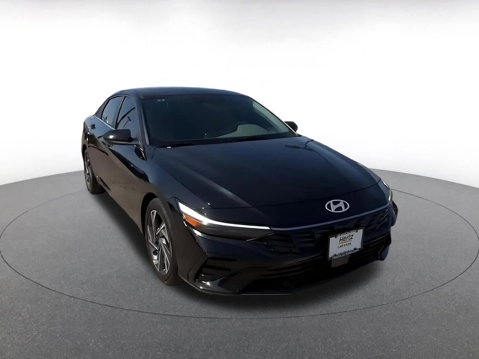 Thumbnail: 2025 Hyundai Elantra - 3