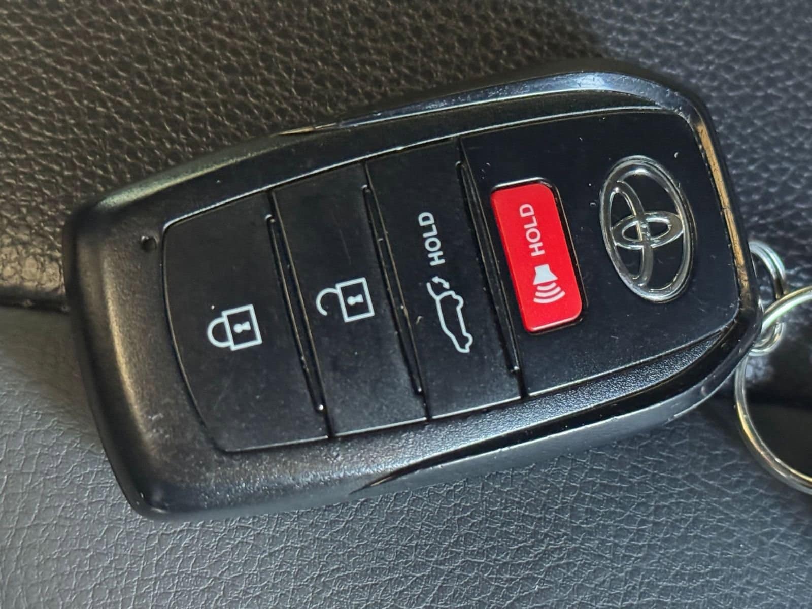 Thumbnail: 2025 Toyota Highlander - 28
