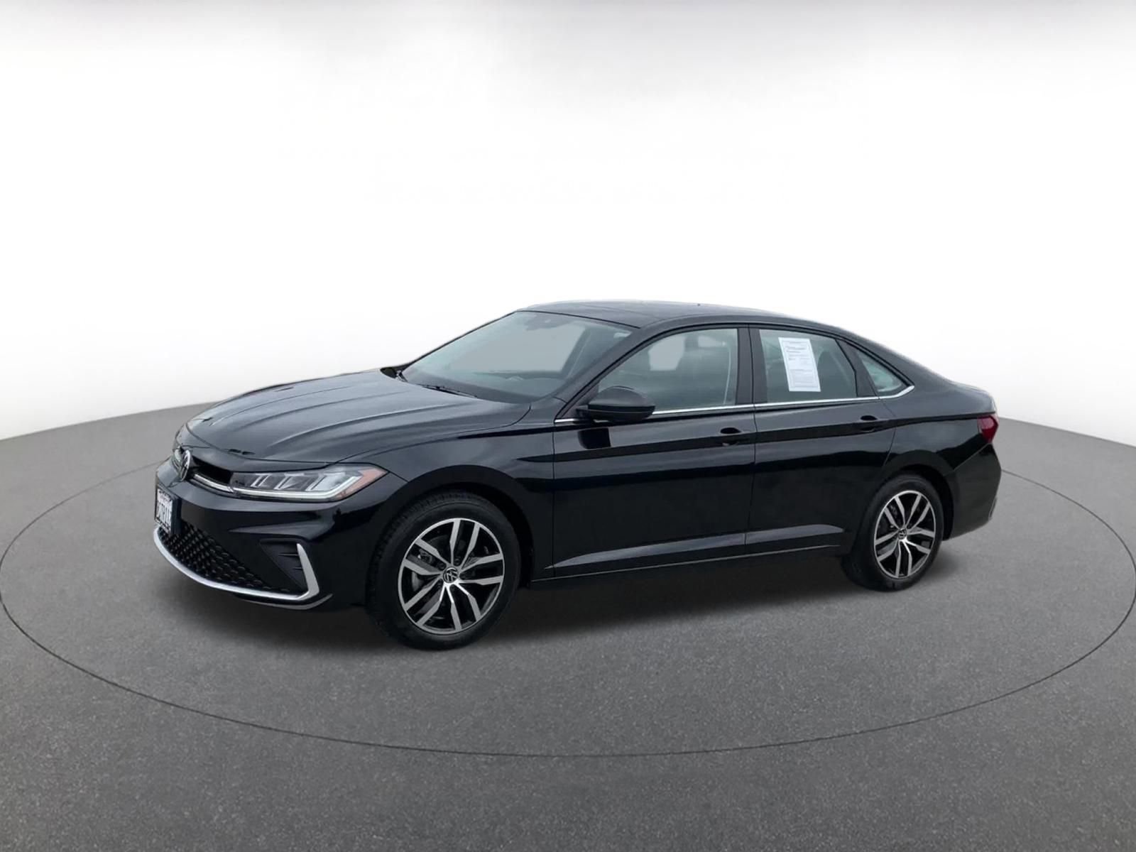 Thumbnail: 2025 Volkswagen Jetta - 8