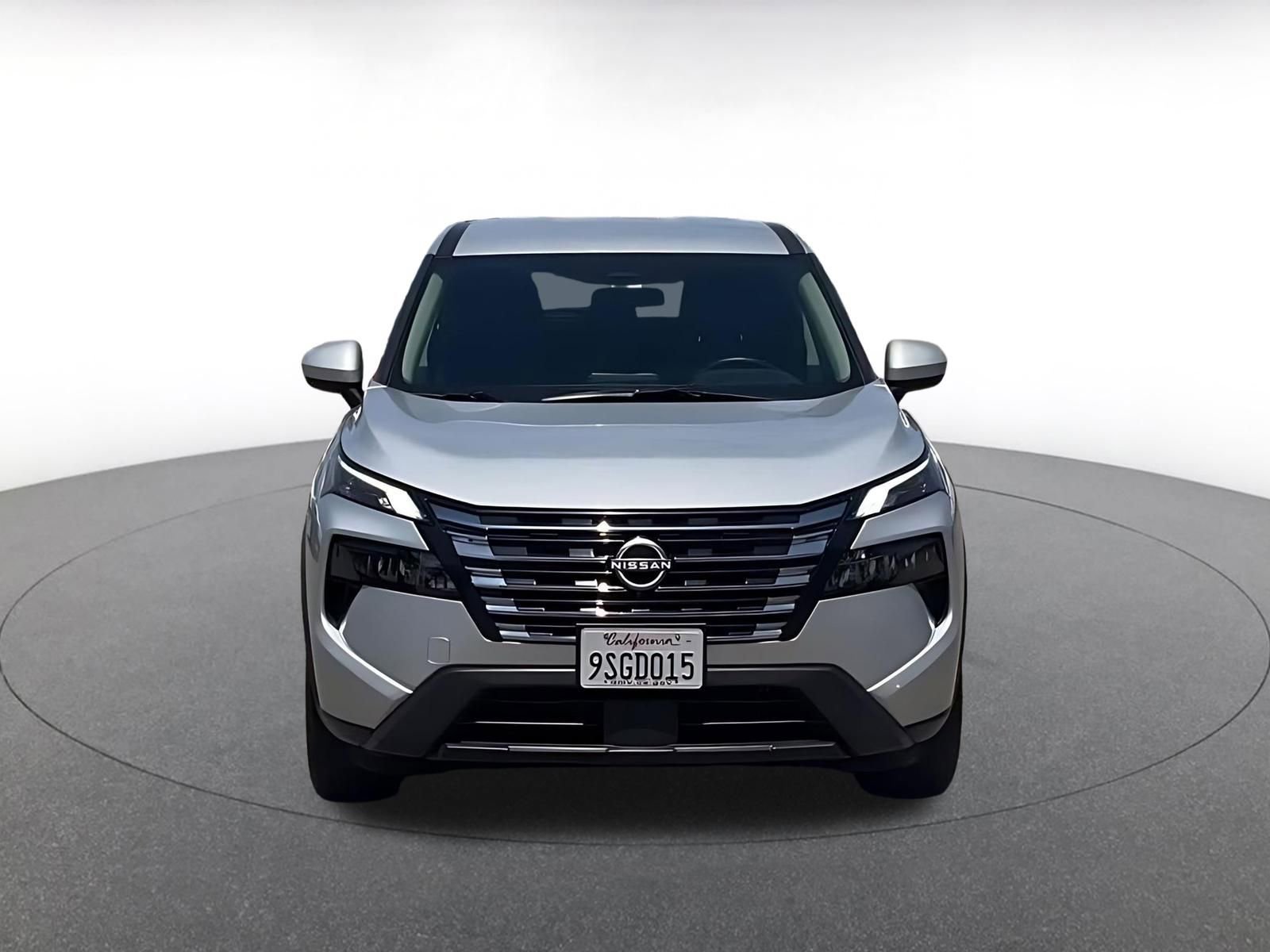 Thumbnail: 2025 Nissan Rogue - 3