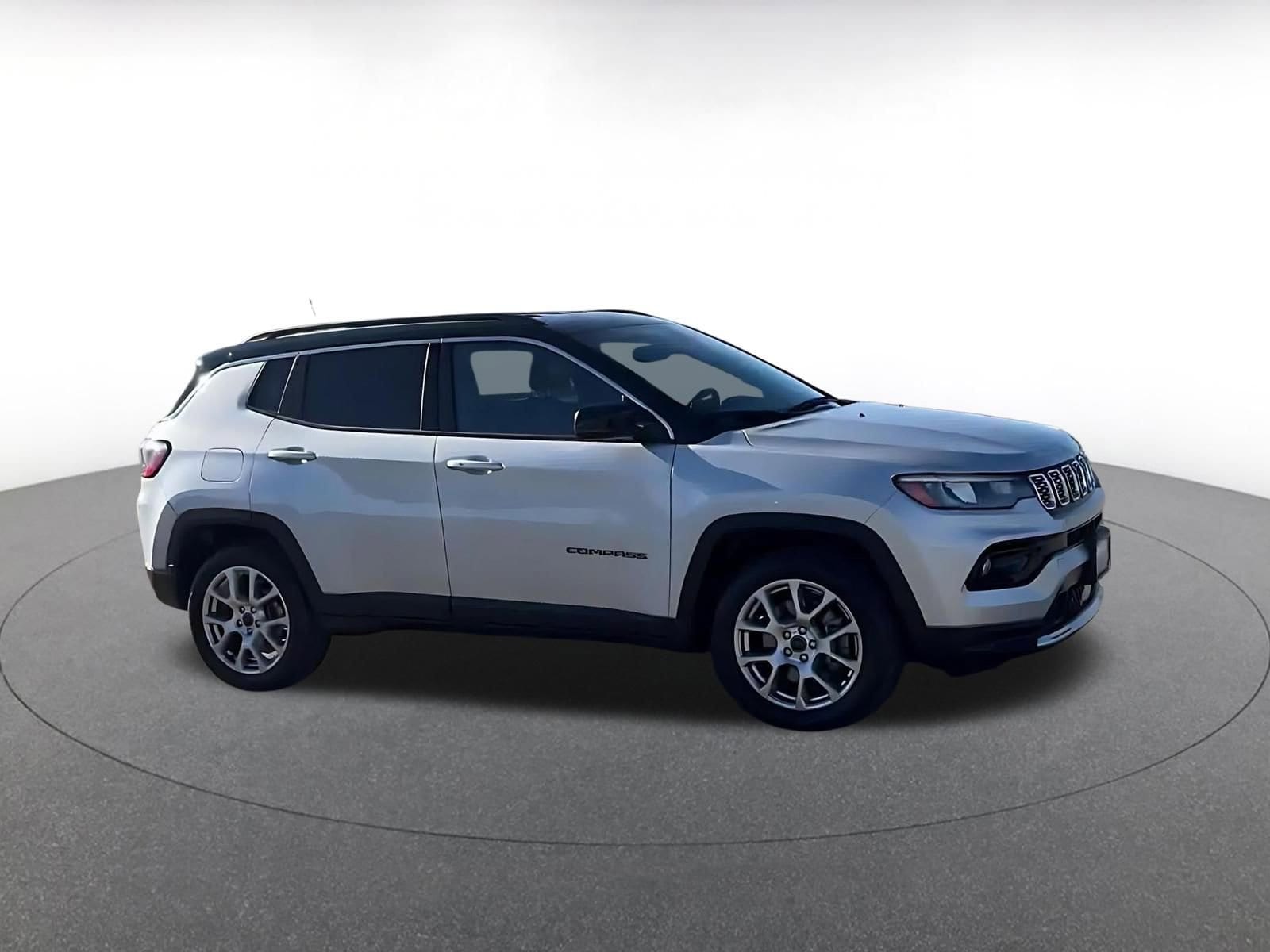 Thumbnail: 2025 Jeep Compass - 2