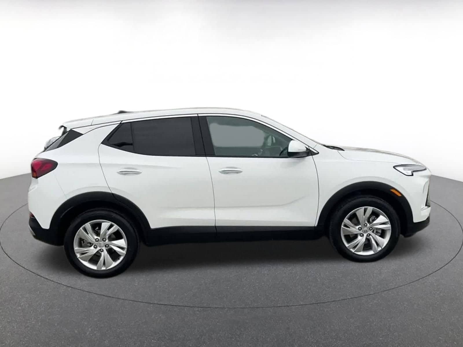 Thumbnail: 2025 Buick Encore GX - 16